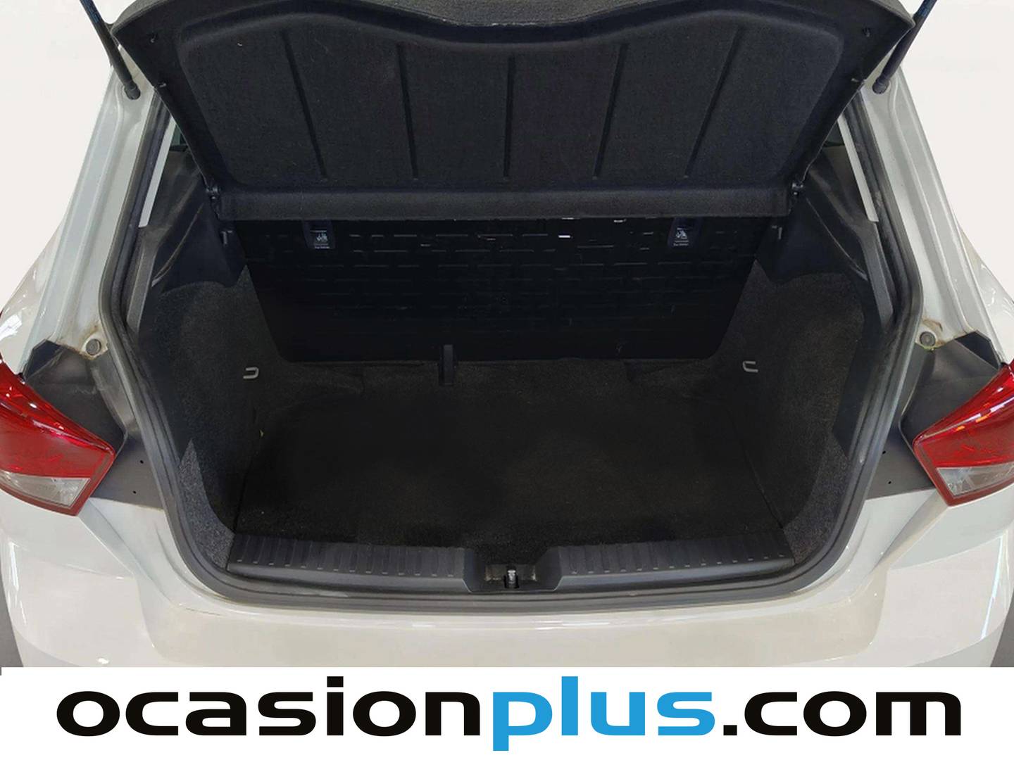 Fotos maletero Seat Ibiza Seat Ibiza 1.6 TDI Reference Plus (95 CV)