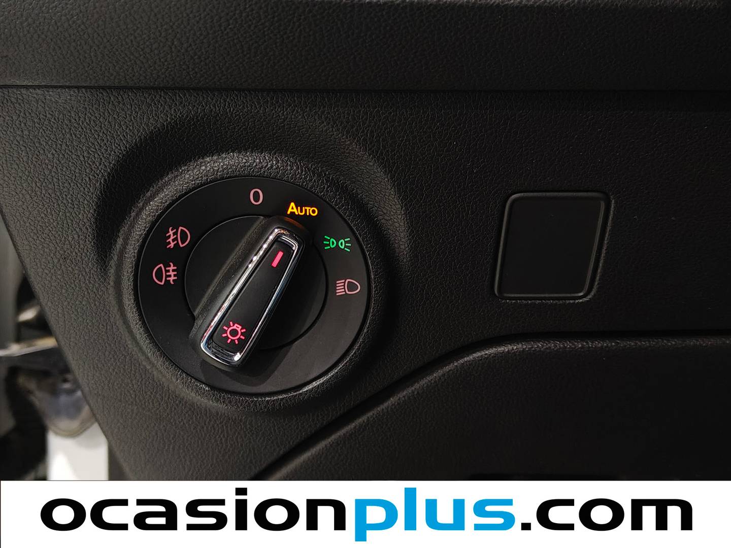 Acabados Seat León Seat León 1.5 TGI GNC S&S FR Edition Plus DSG (130 CV)