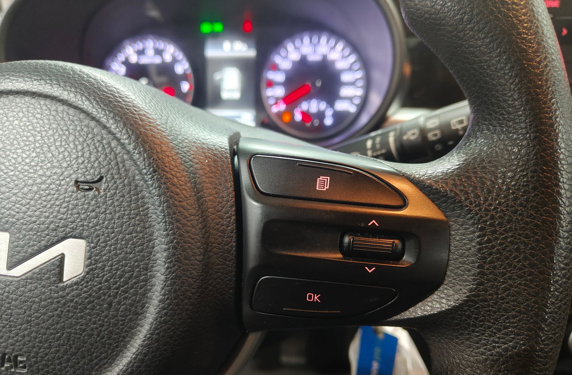 Kia Picanto 1.0 DPi Concept Pack Comfort - foto 23