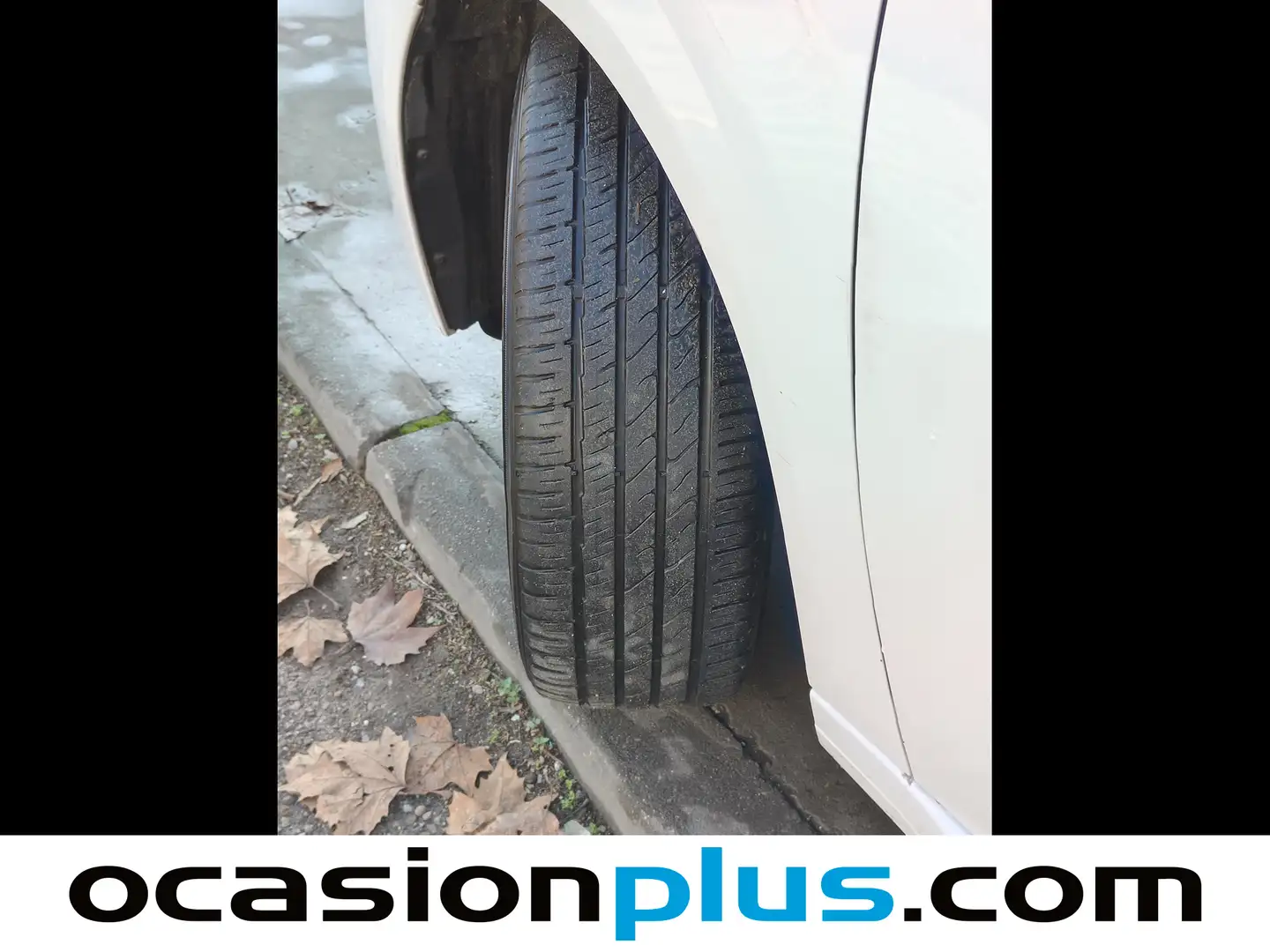 Foto Peugeot 208 Peugeot 208 PureTech 100 Allure  (100 CV)