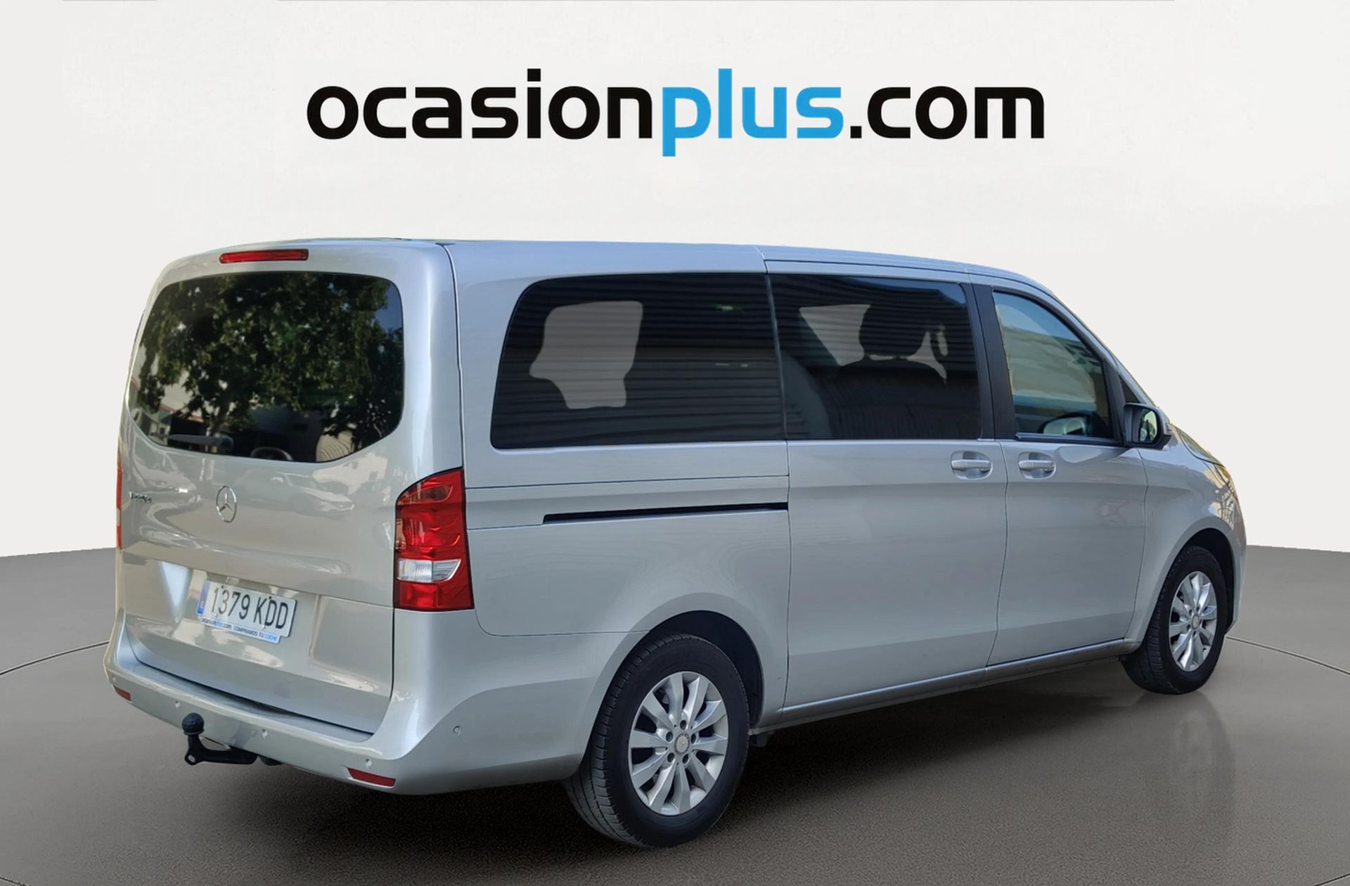 Mercedes-Benz Clase V 220 d Largo Camper 6 plazas - foto 4