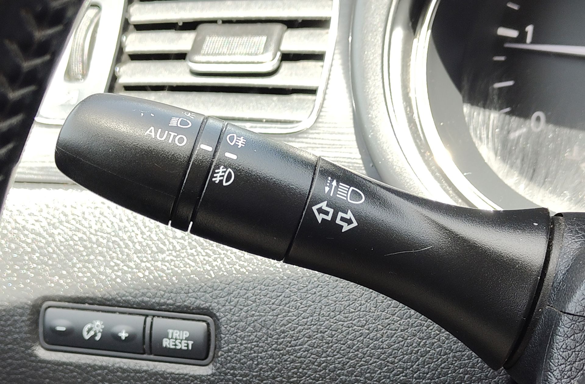 Nissan Pulsar dCi 110 Tekna - foto 25