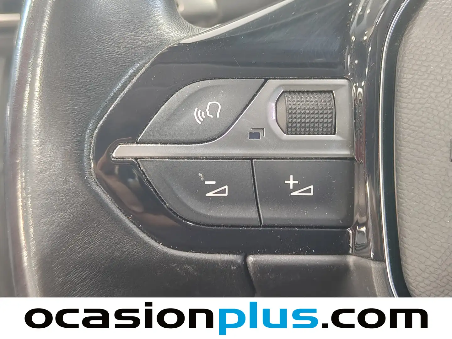 Foto Peugeot 3008 Peugeot 3008 PureTech 130 S&S Allure (130 CV)