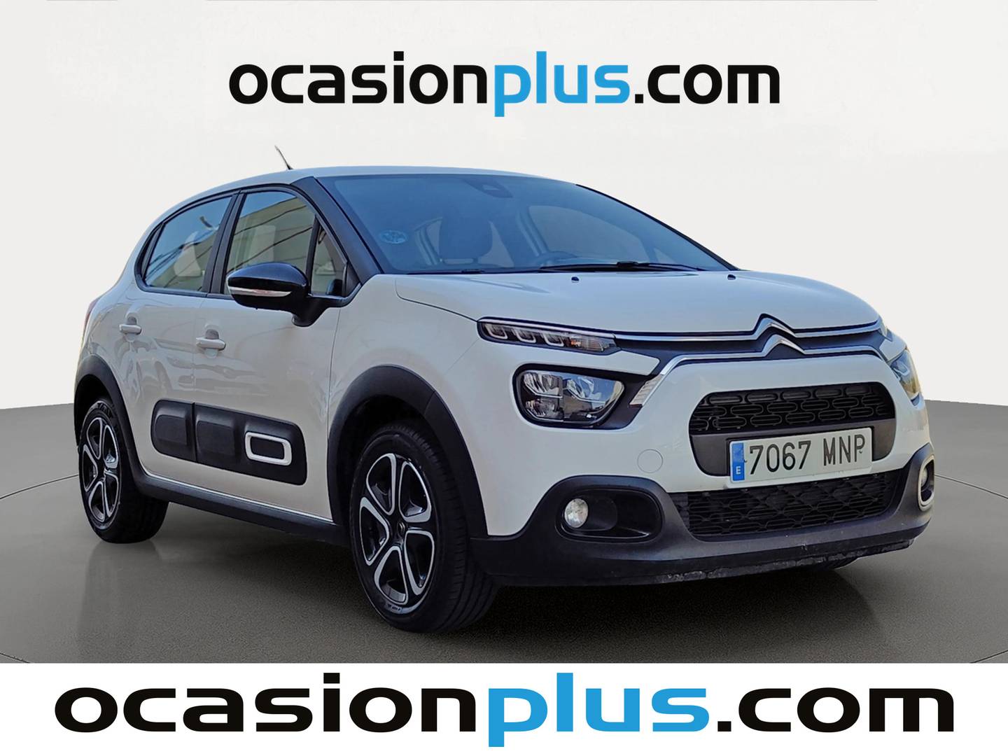 Foto delantera Citroën C3 Citroën C3 PureTech 83 Plus (83 CV) derecha