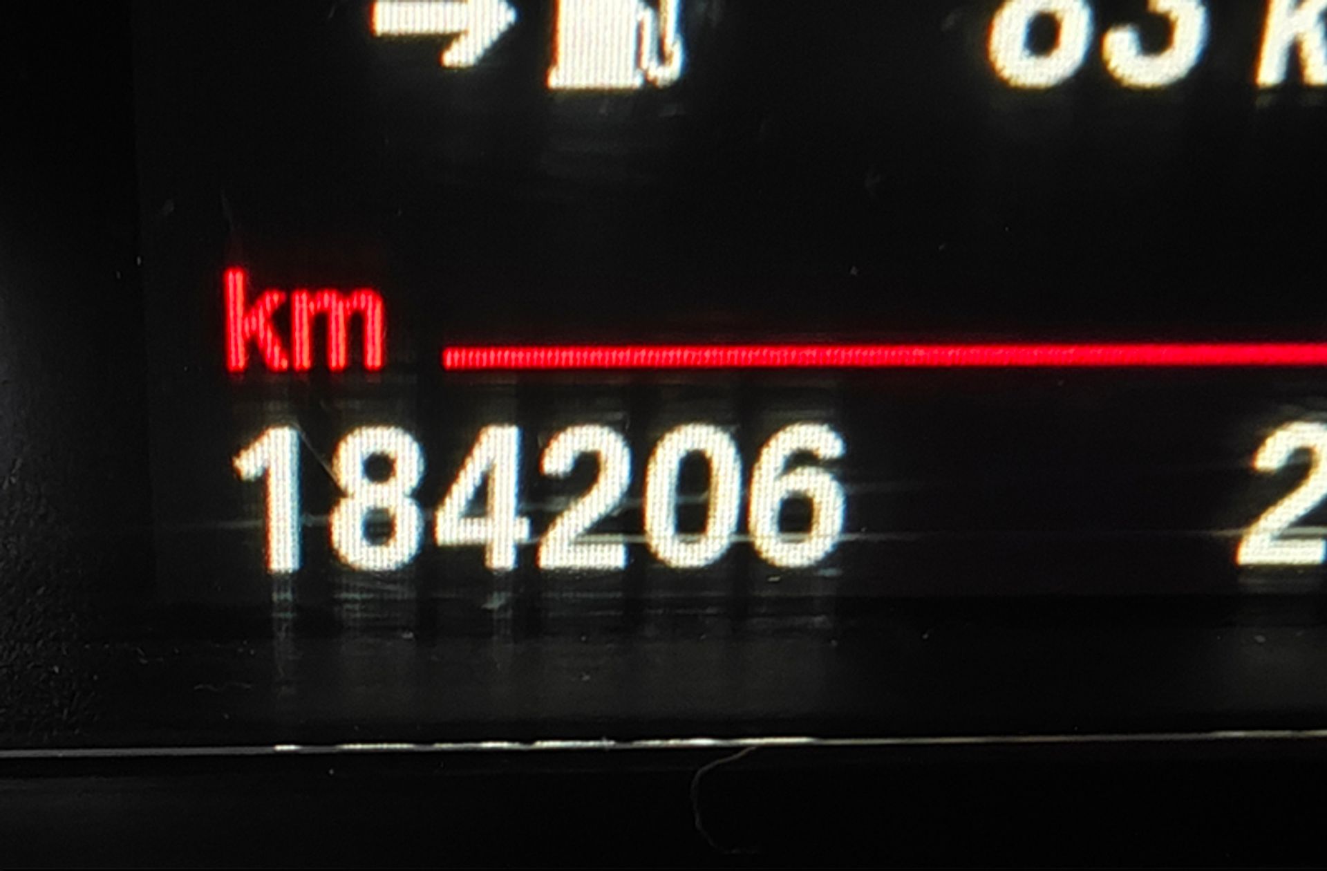 BMW Serie 3 318d - foto 8