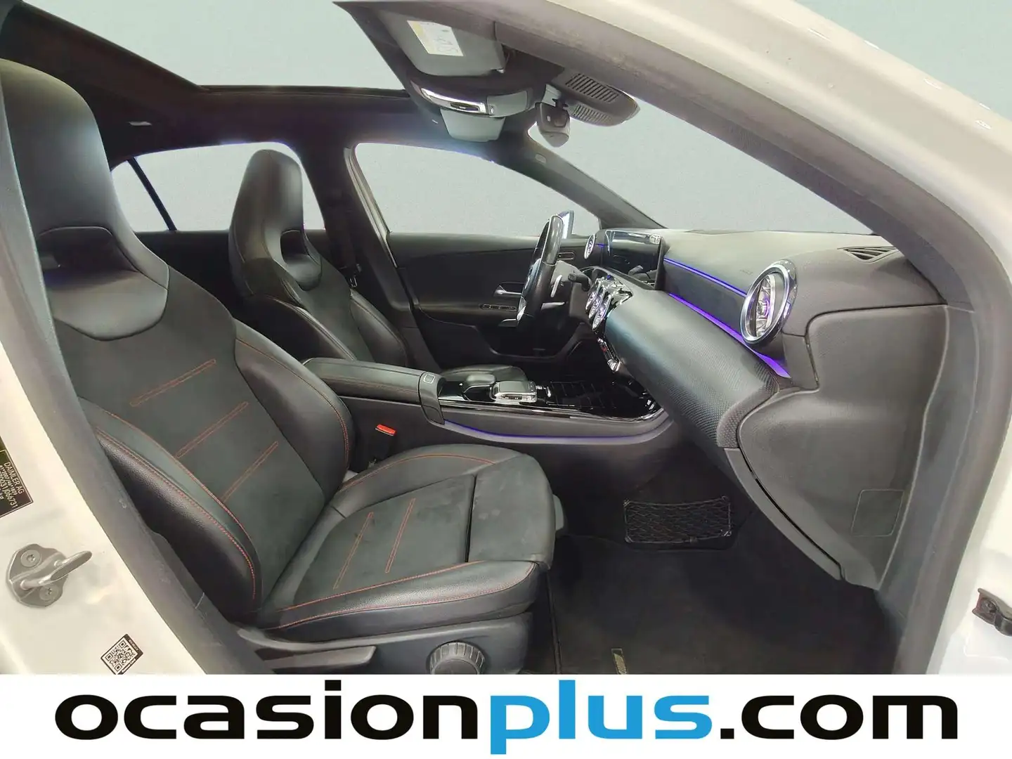 Foto Mercedes Clase A Mercedes-Benz Clase A 180d 85 kW (116 CV) Pack AMG