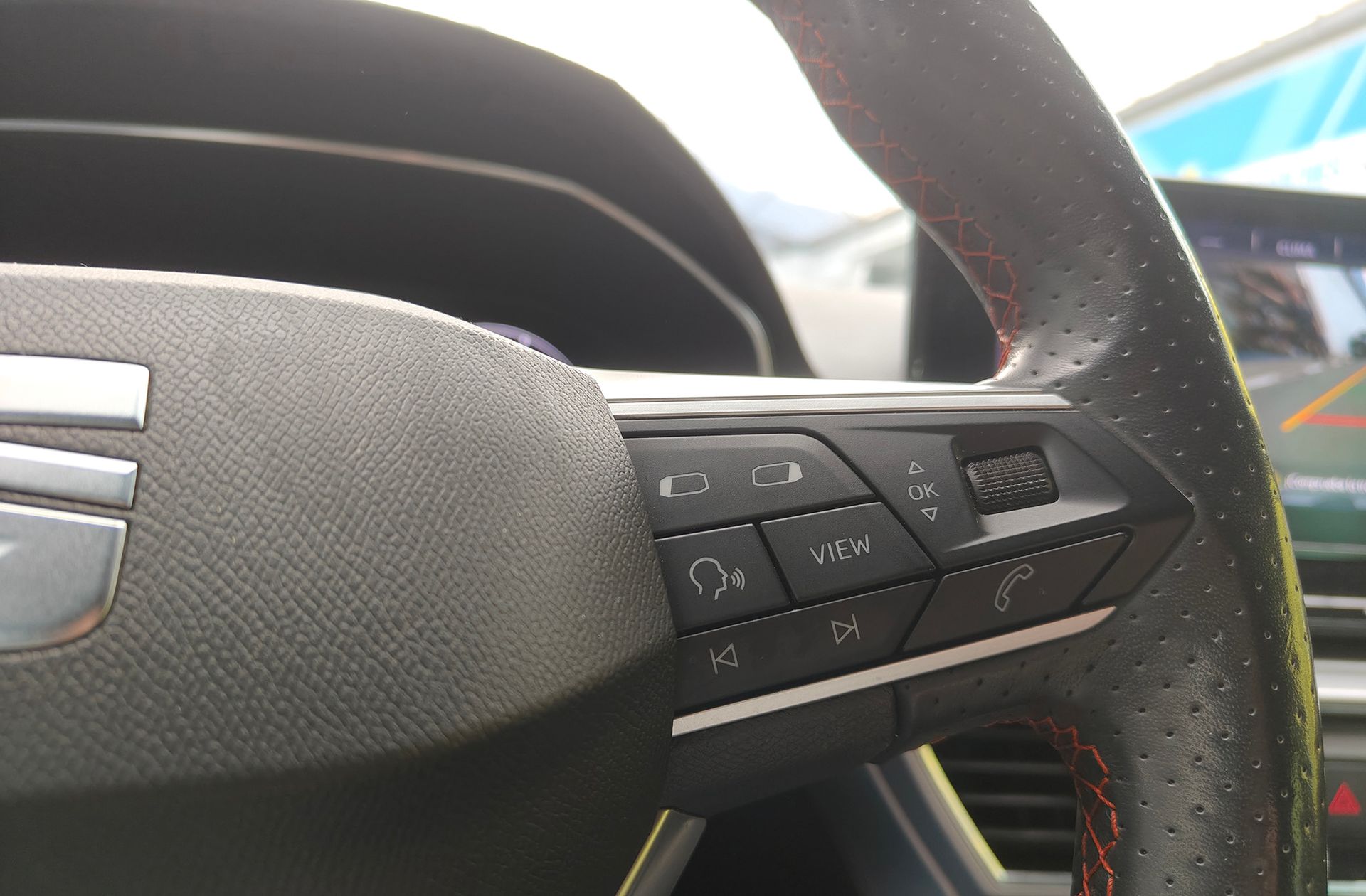 SEAT León ST 2.0 TDI FR Go L DSG - foto 30