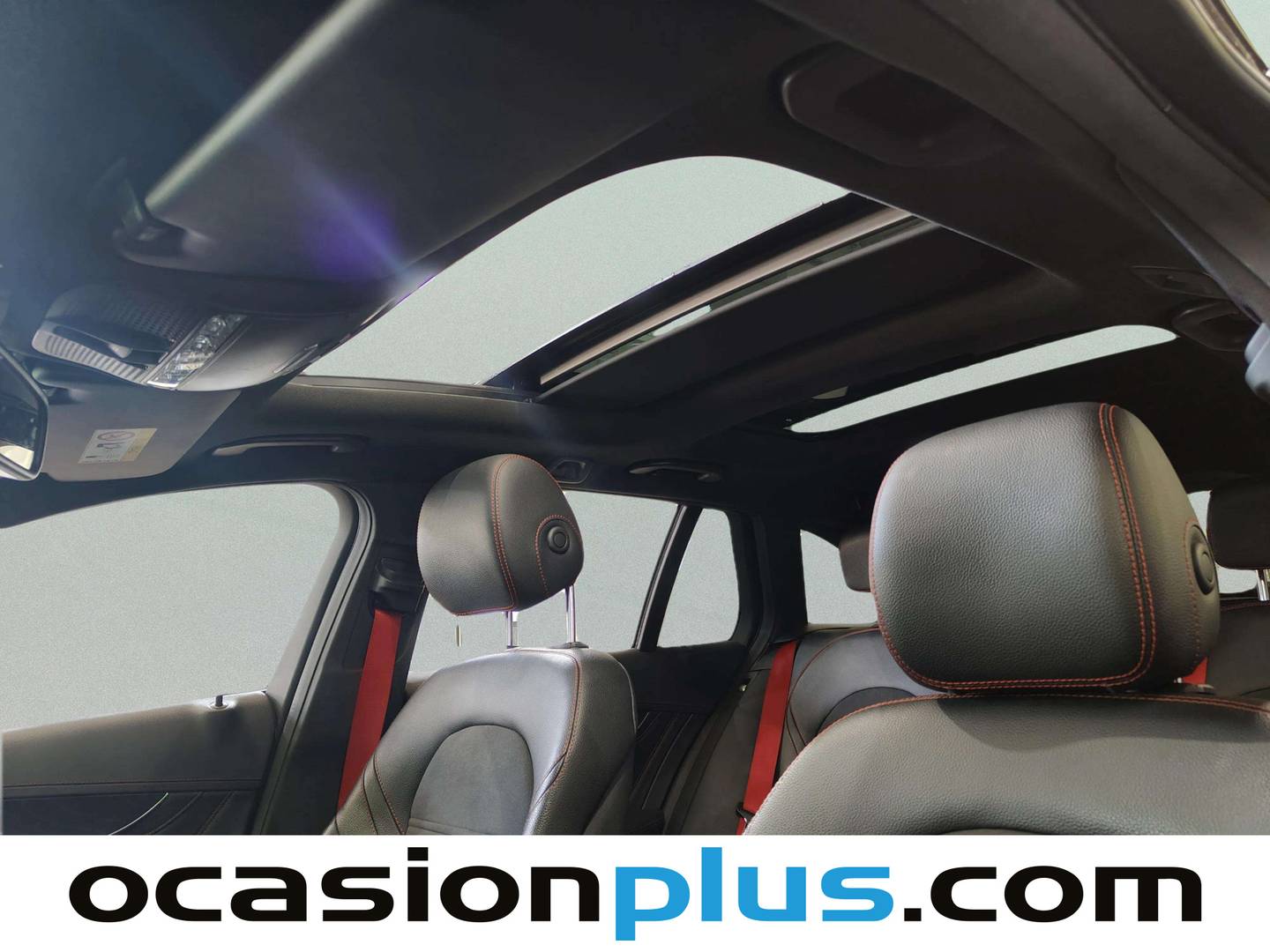 Equipamiento del Mercedes Clase C Mercedes Clase C C Estate 43 AMG 4Matic  (367 CV)