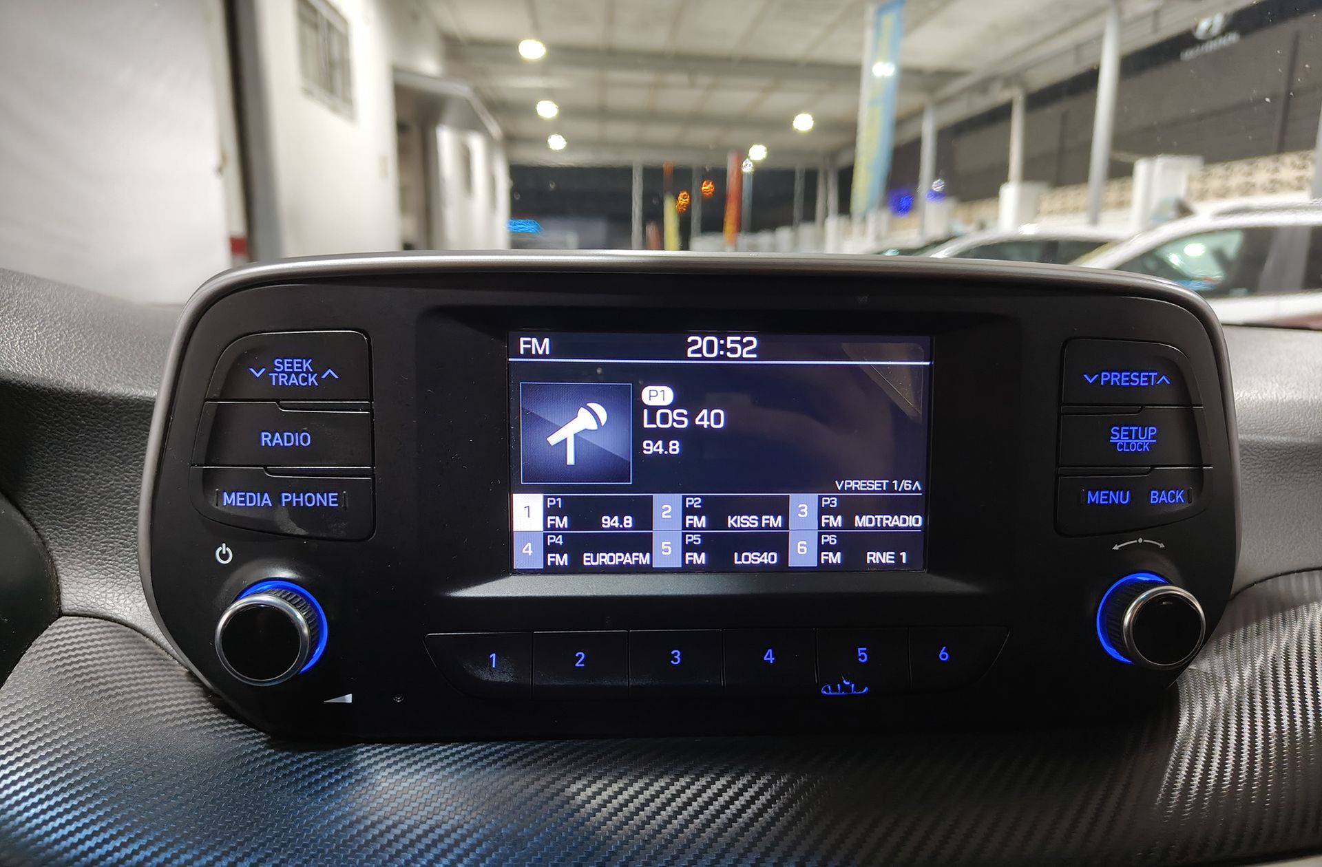 Hyundai Tucson 1.6 GDI BlueDrive Essence 4x2 - foto 32