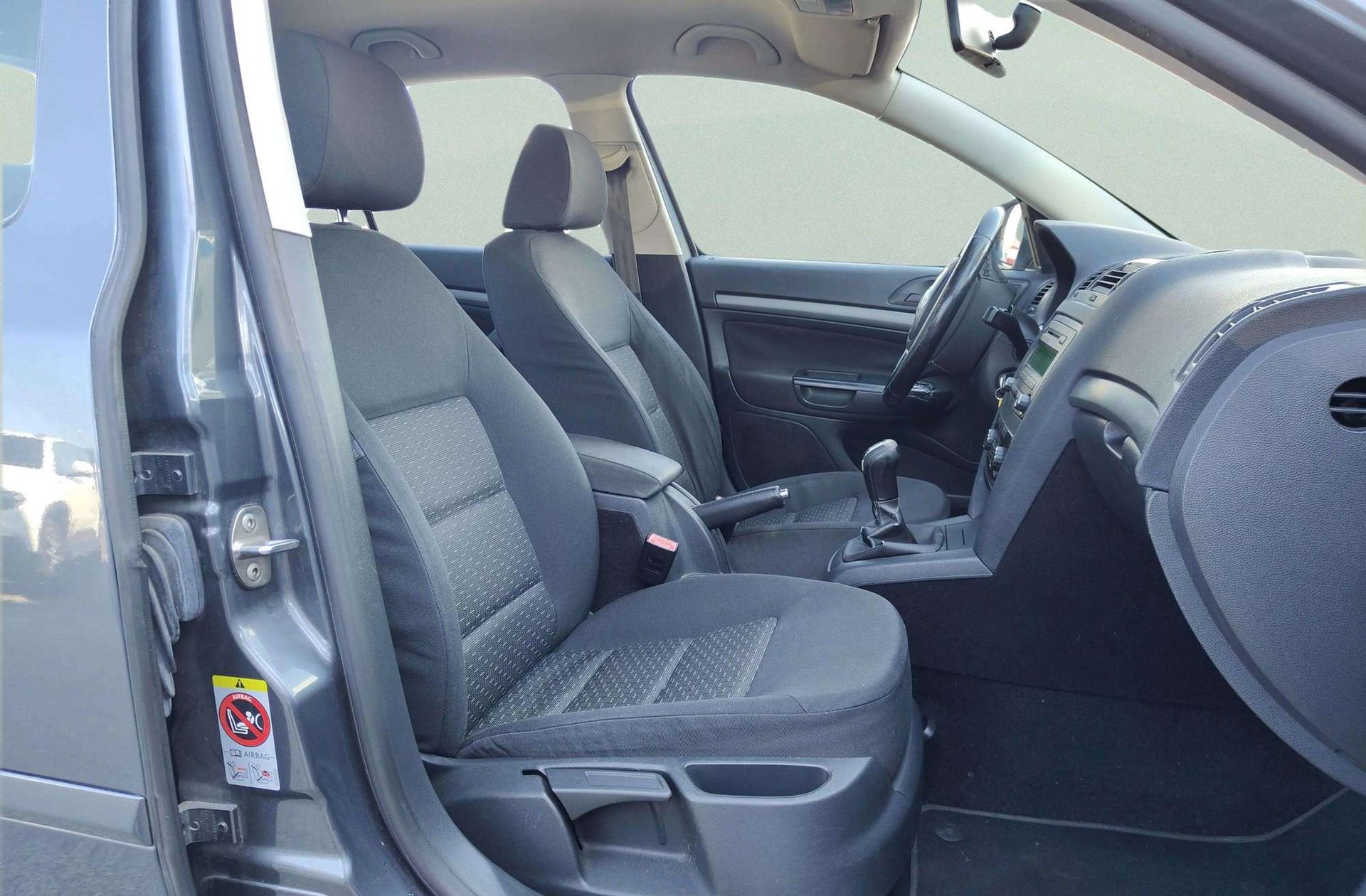 Škoda Octavia 1.6 TDI Active Plus - foto 14