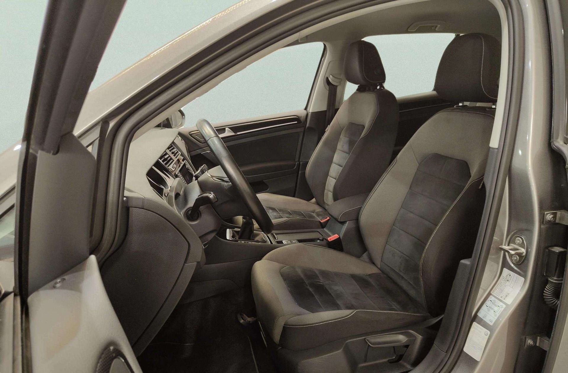 Volkswagen Golf Sport 1.6 TDI BMT Pack R-Line - foto 10