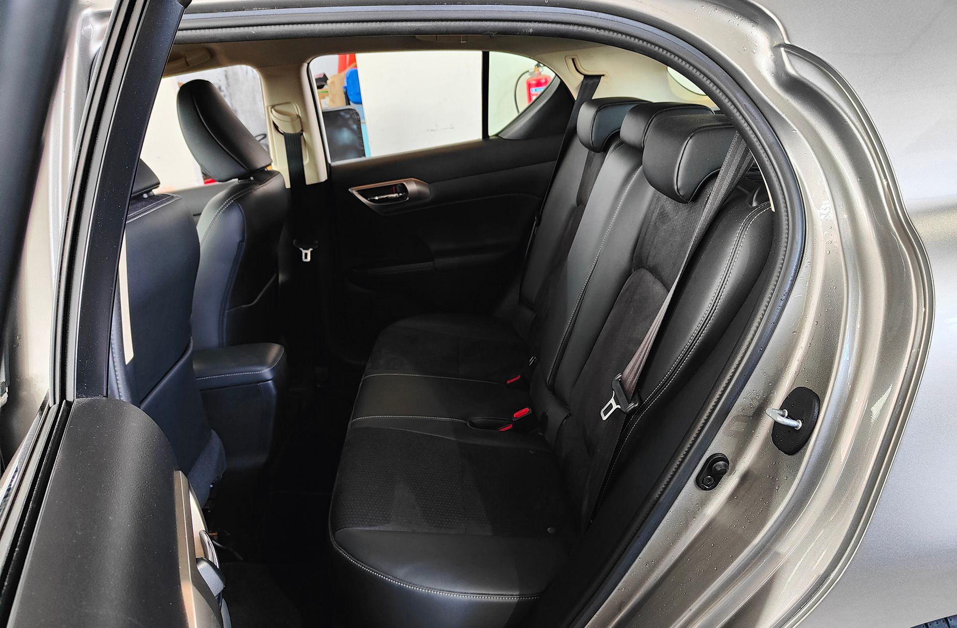 Lexus CT 200h Sport Edition - foto 11