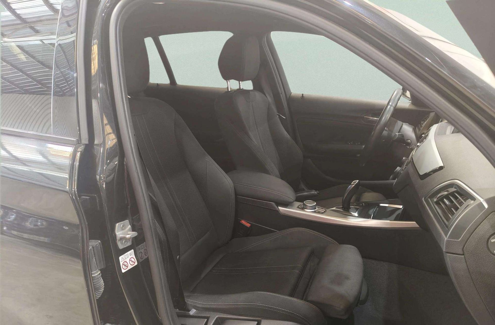 BMW Serie 1 118d Pack M - foto 20