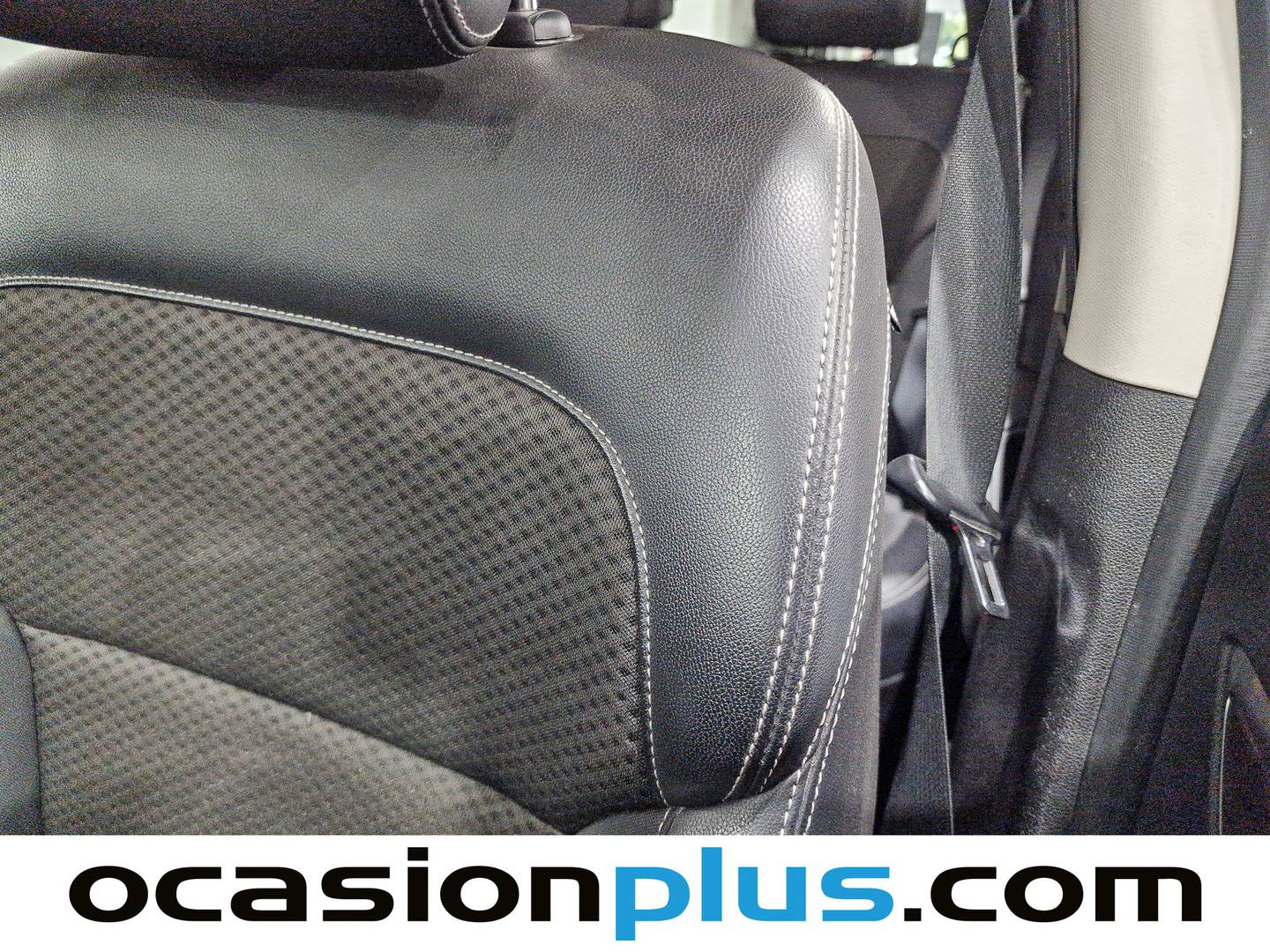 Extras y acabados del Renault Koleos Renault Koleos dCi 130 Zen X-Tronic (177 CV)
