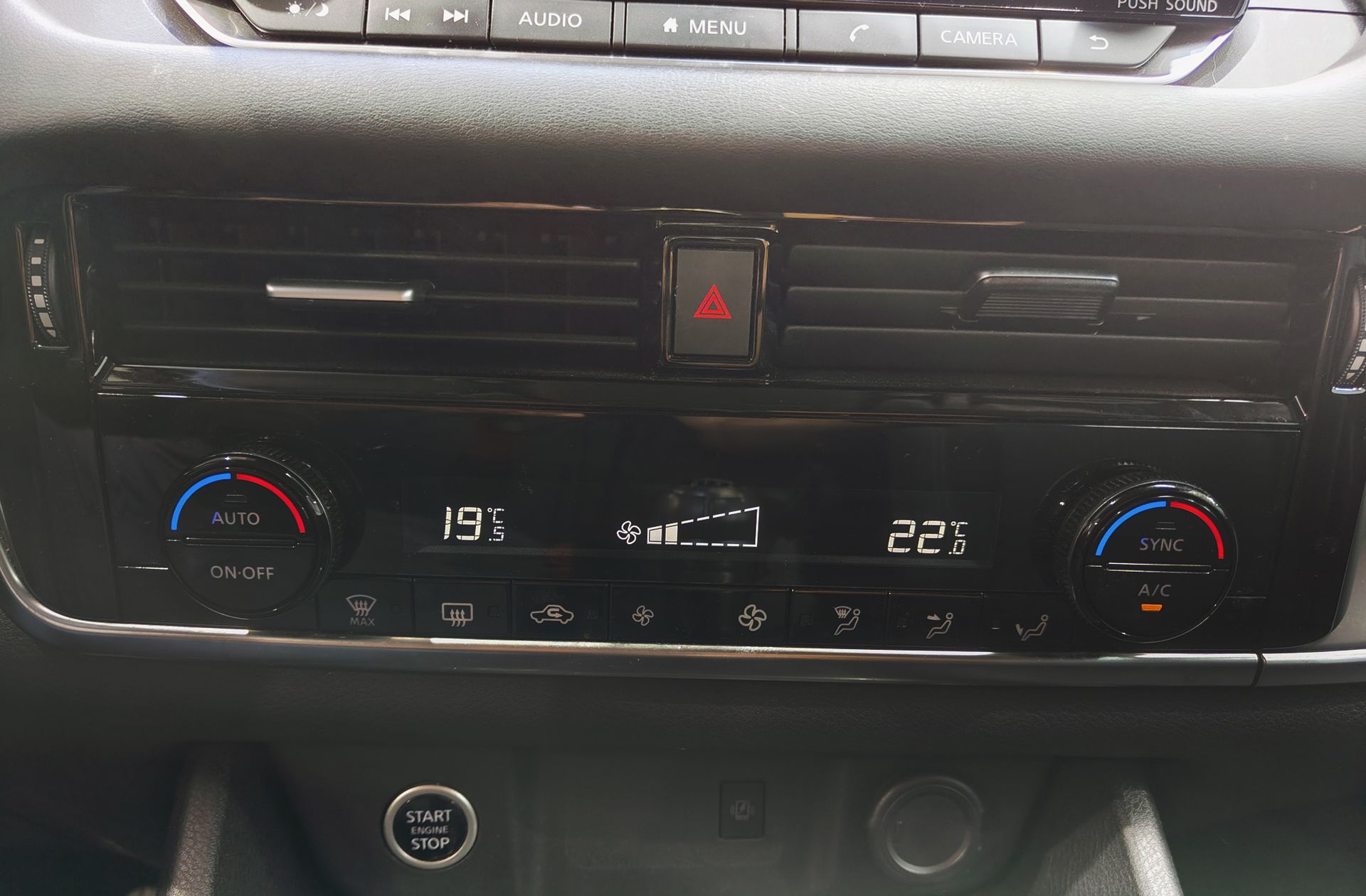 Nissan Qashqai DIG-T 140 mHEV Acenta 4x2 - foto 34