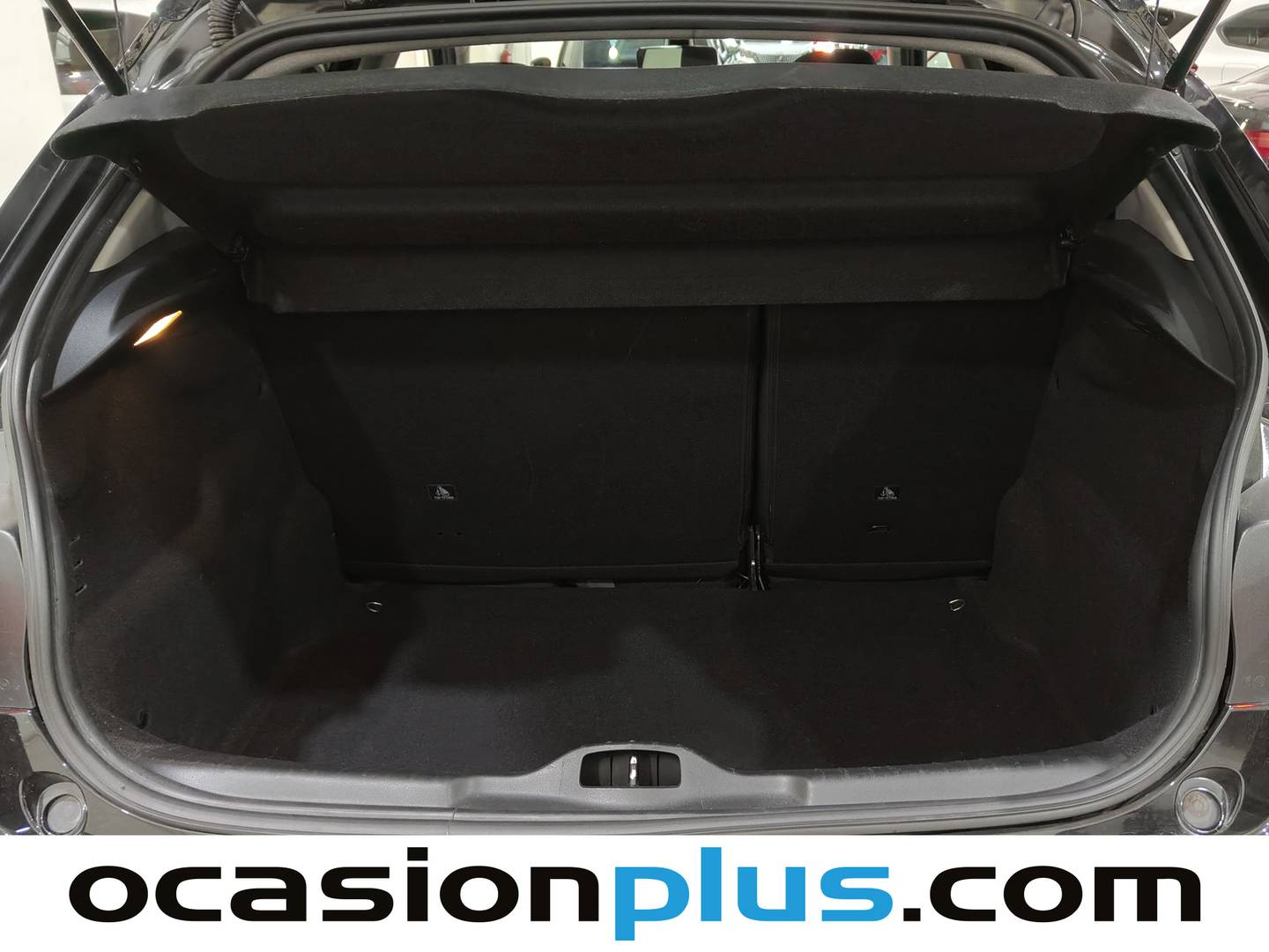 Fotos maletero Citroën C4 Cactus Citroën C4 Cactus Cactus BlueHDi 100 Feel (100 CV)