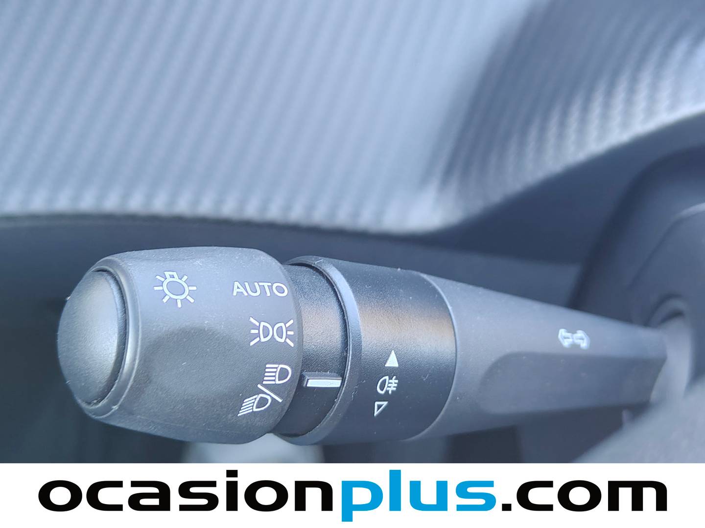 Peugeot 208 Peugeot 208 PureTech 100 Allure (100 CV) manual