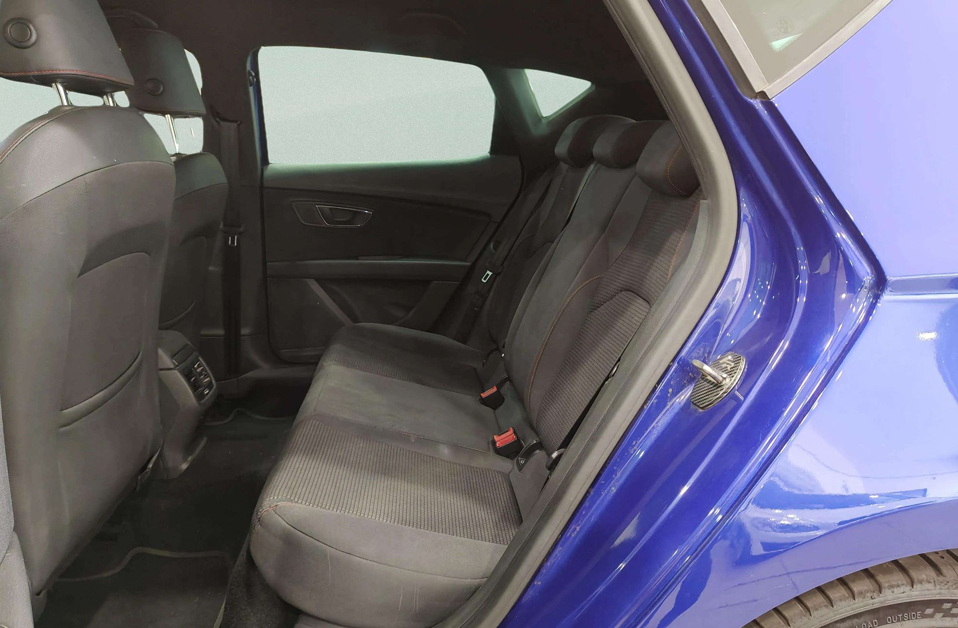 SEAT León 2.0 TDI FR Plus - foto 13