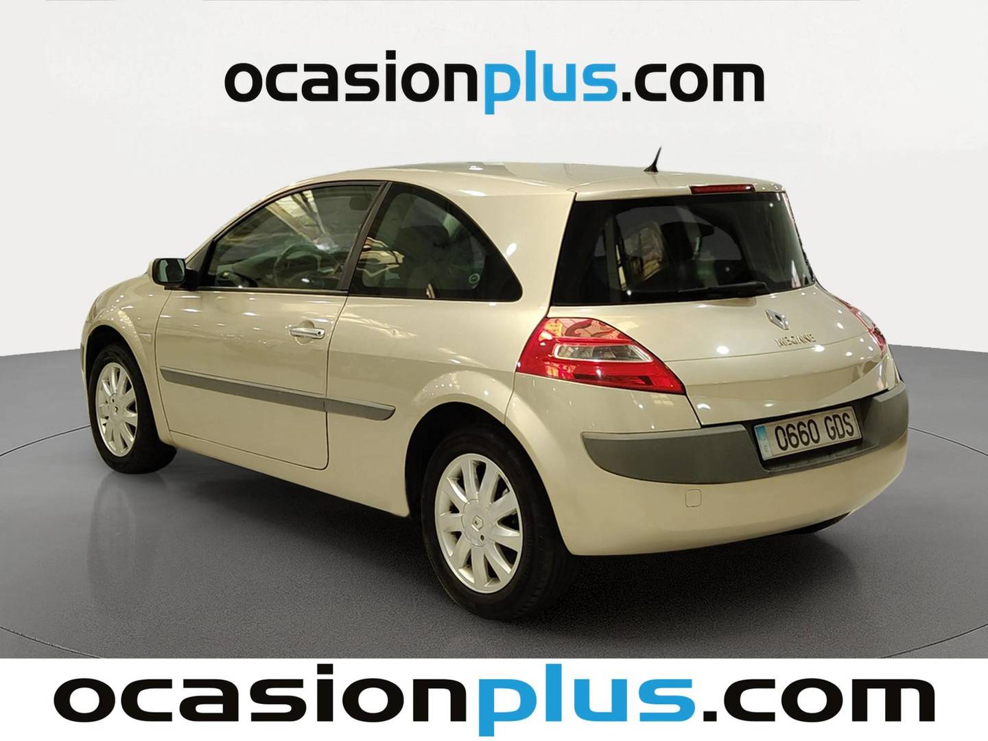 Foto delantera Renault Mégane Renault Megane Dynamique 1.6 16v (110 CV) derecha