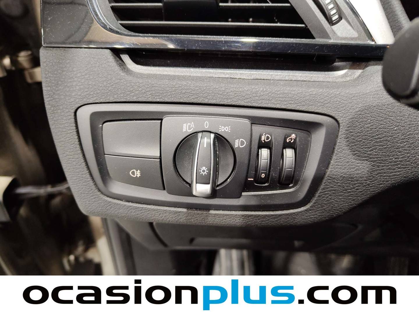 Foto BMW X1 BMW X1 sDrive18i  (140 CV)