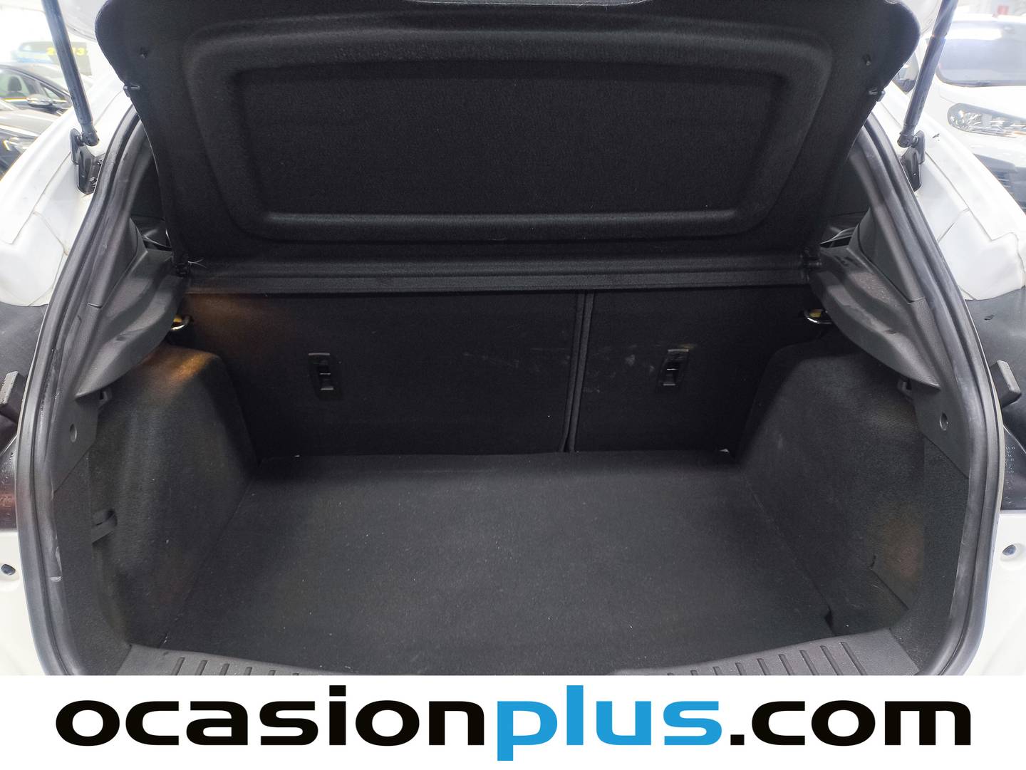 Fotos maletero Ford Focus Ford Focus 1.0 Ecoboost S&S ST-Line (125 CV)