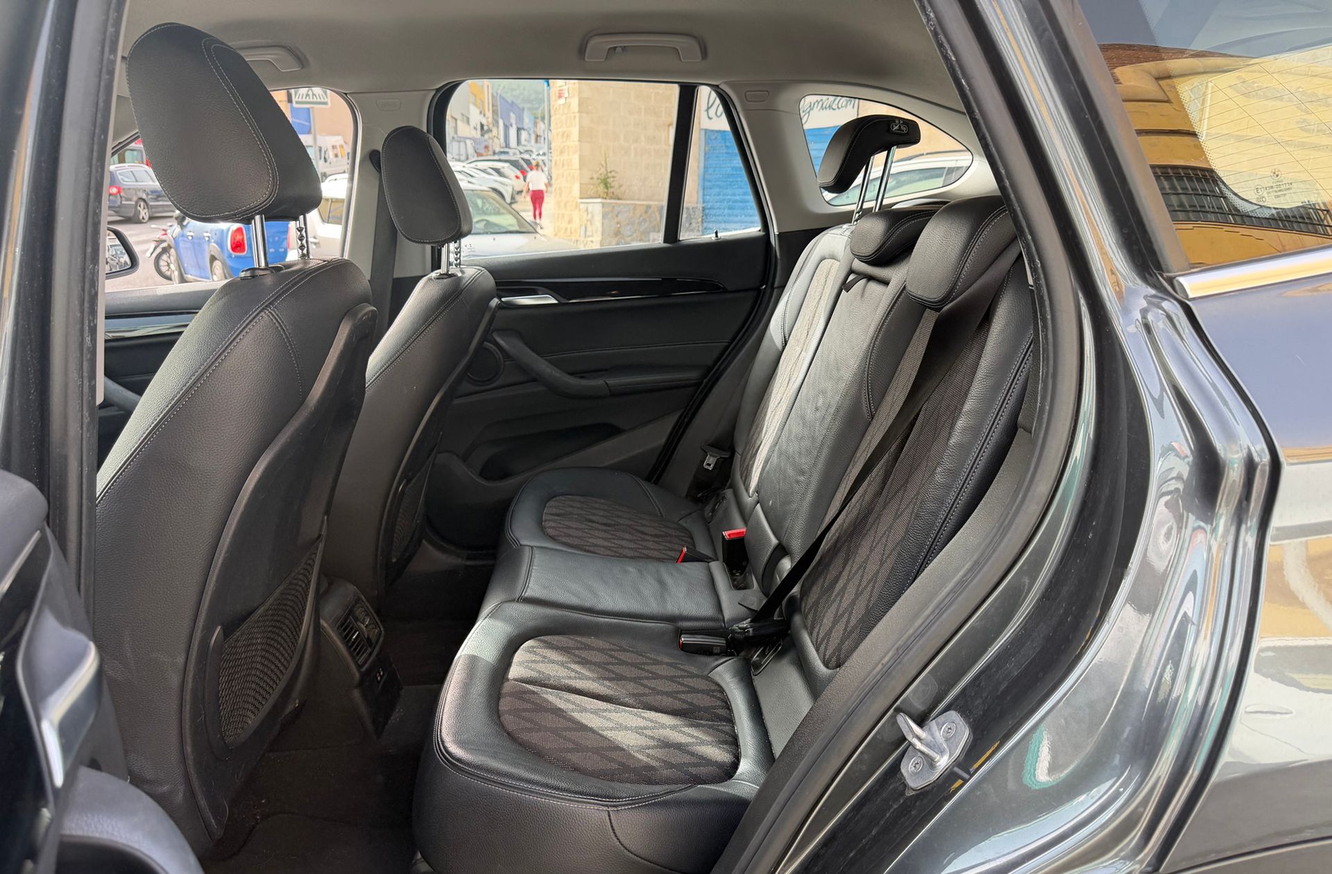 BMW X1 sDrive18d - foto 13