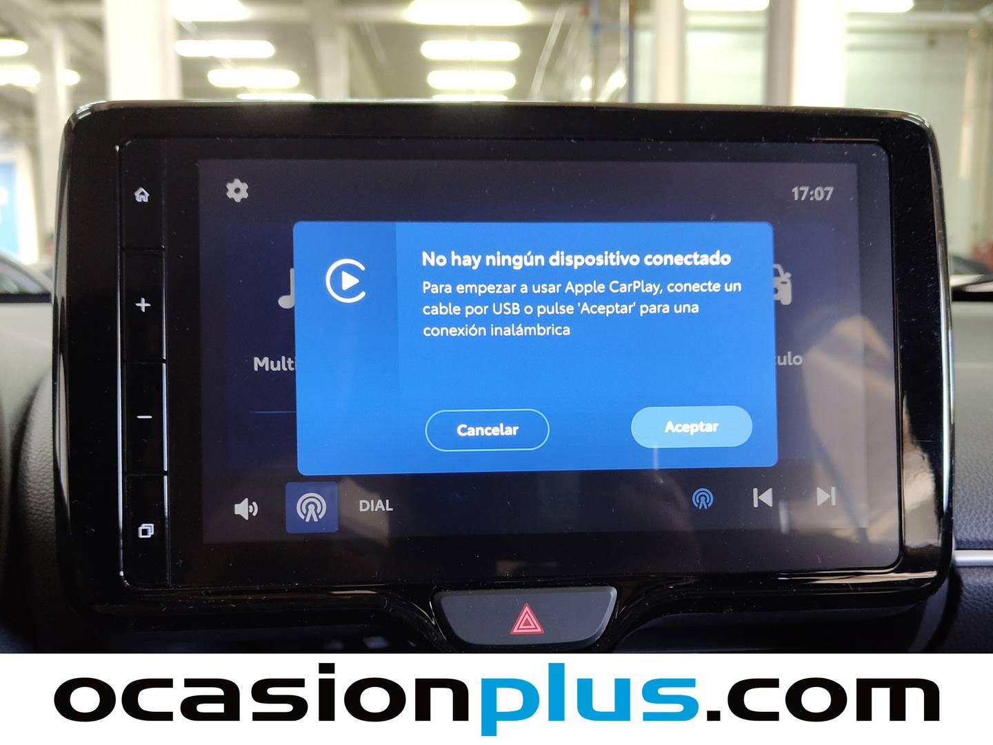 Equipamiento del Toyota Yaris Cross Toyota Yaris Cross 120H Business Plus (116 CV)