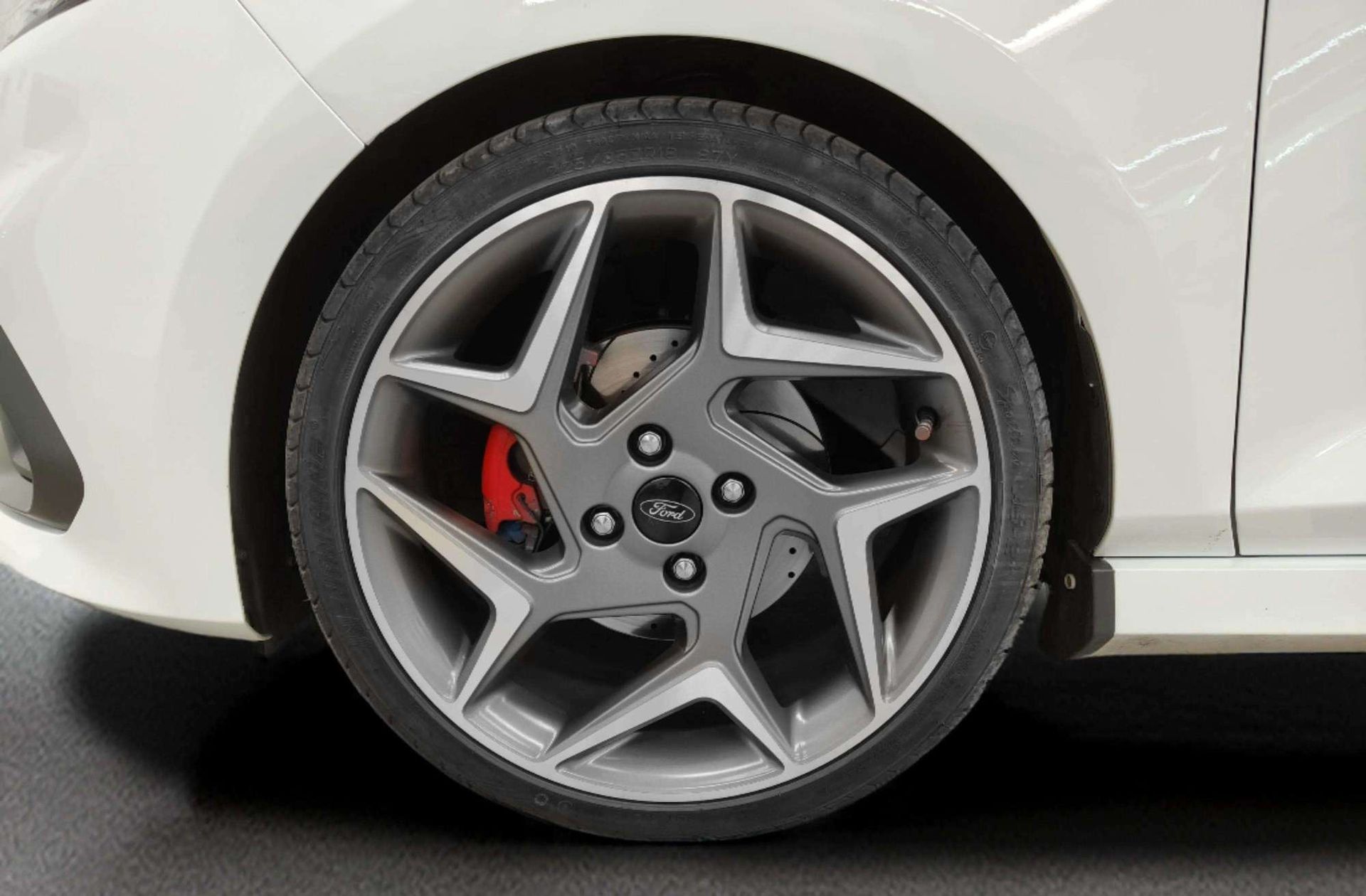 Ford Fiesta 1.5 EcoBoost ST - foto 36