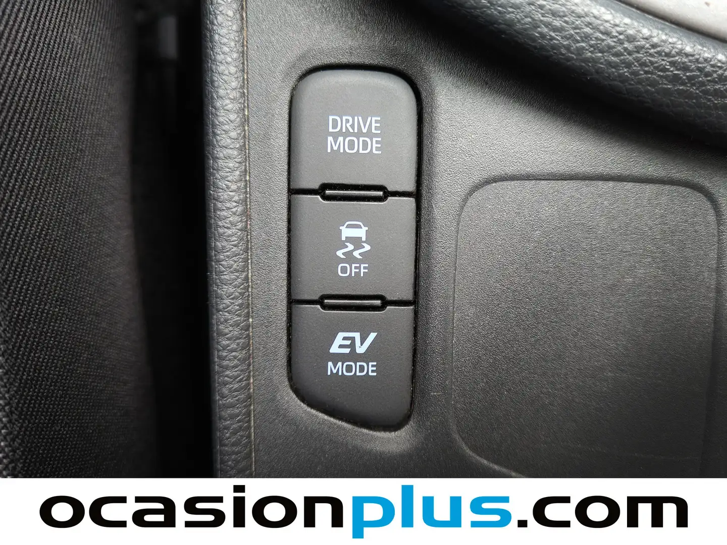 Foto Toyota Yaris Toyota Yaris T120H Business Plus (116 CV)