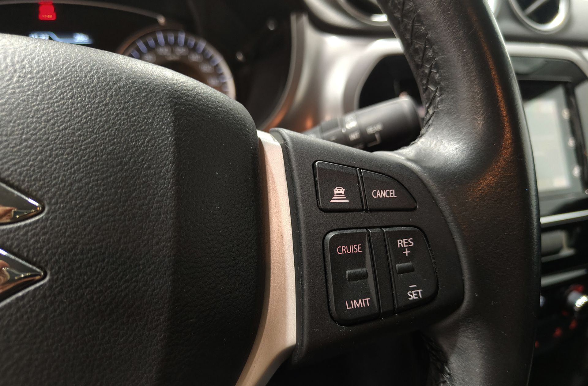 Suzuki Vitara 1.4 Turbo Mild Hybrid GLE - foto 27