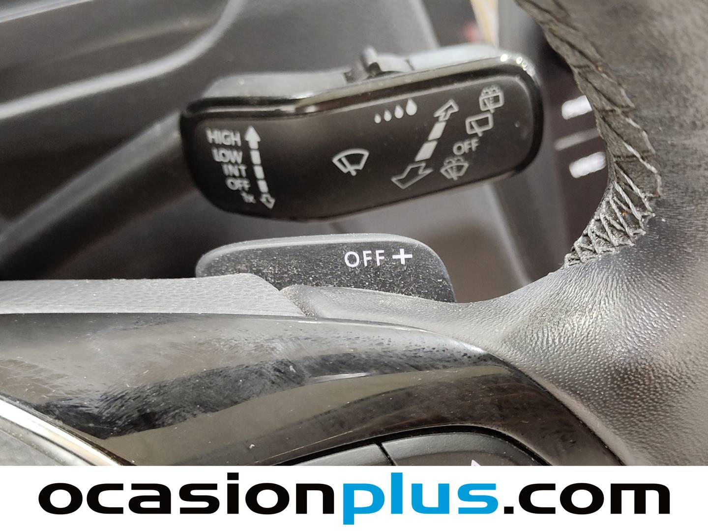 Foto Volkswagen Tiguan Volkswagen Tiguan Advance 2.0 TDI (150 CV) DSG Pack R-Line