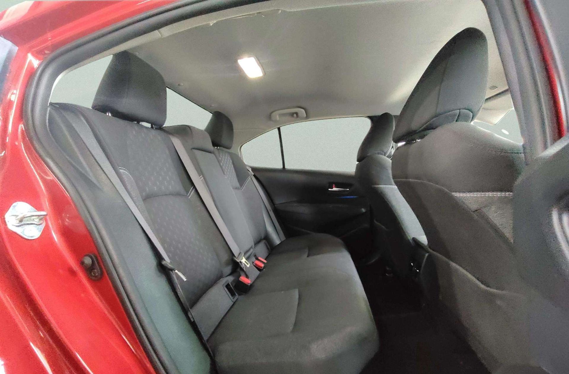 Toyota Corolla 140H Style Edition - foto 16