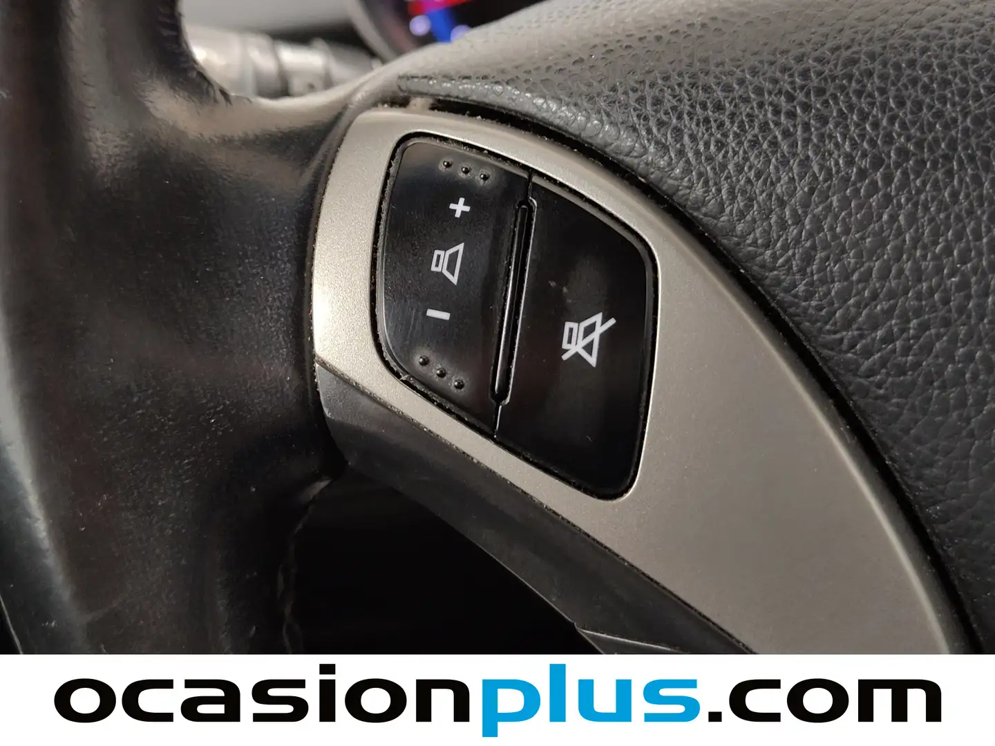 Foto Hyundai i30 Hyundai i30 1.4 MPI BlueDrive 25 Aniversario (100 CV)