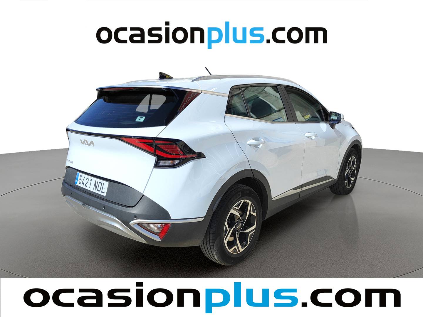 Foto trasera KIA Sportage KIA Sportage 1.6 CRDi MHEV Business 4x2 DCT (136 CV) derecha