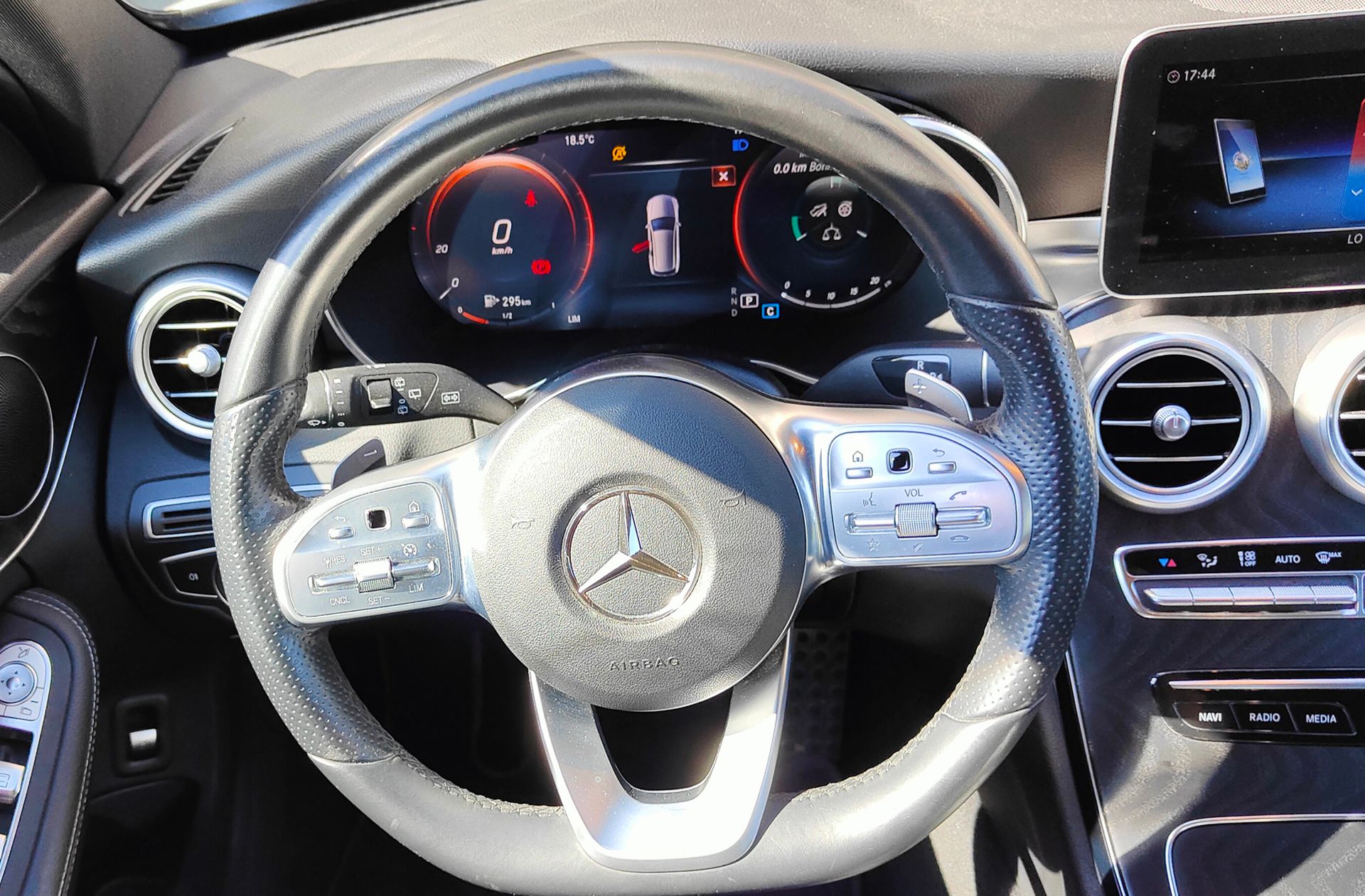 Mercedes-Benz Clase C Estate 220 d 4Matic Pack AMG - foto 23