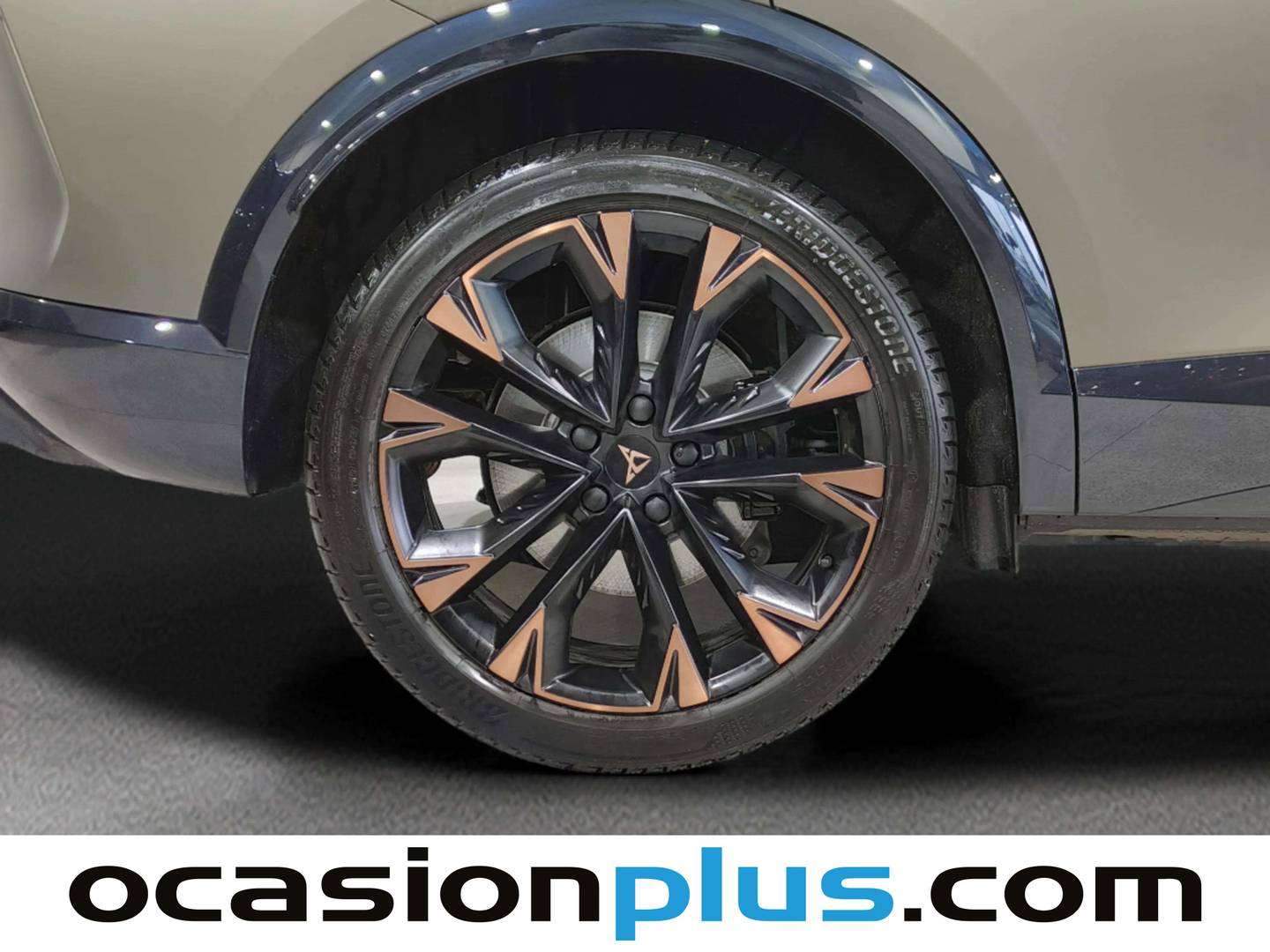 Cupra Formentor CUPRA Formentor 1.5 TSI e-Hybrid VZ Extreme DSG (272 CV) automático