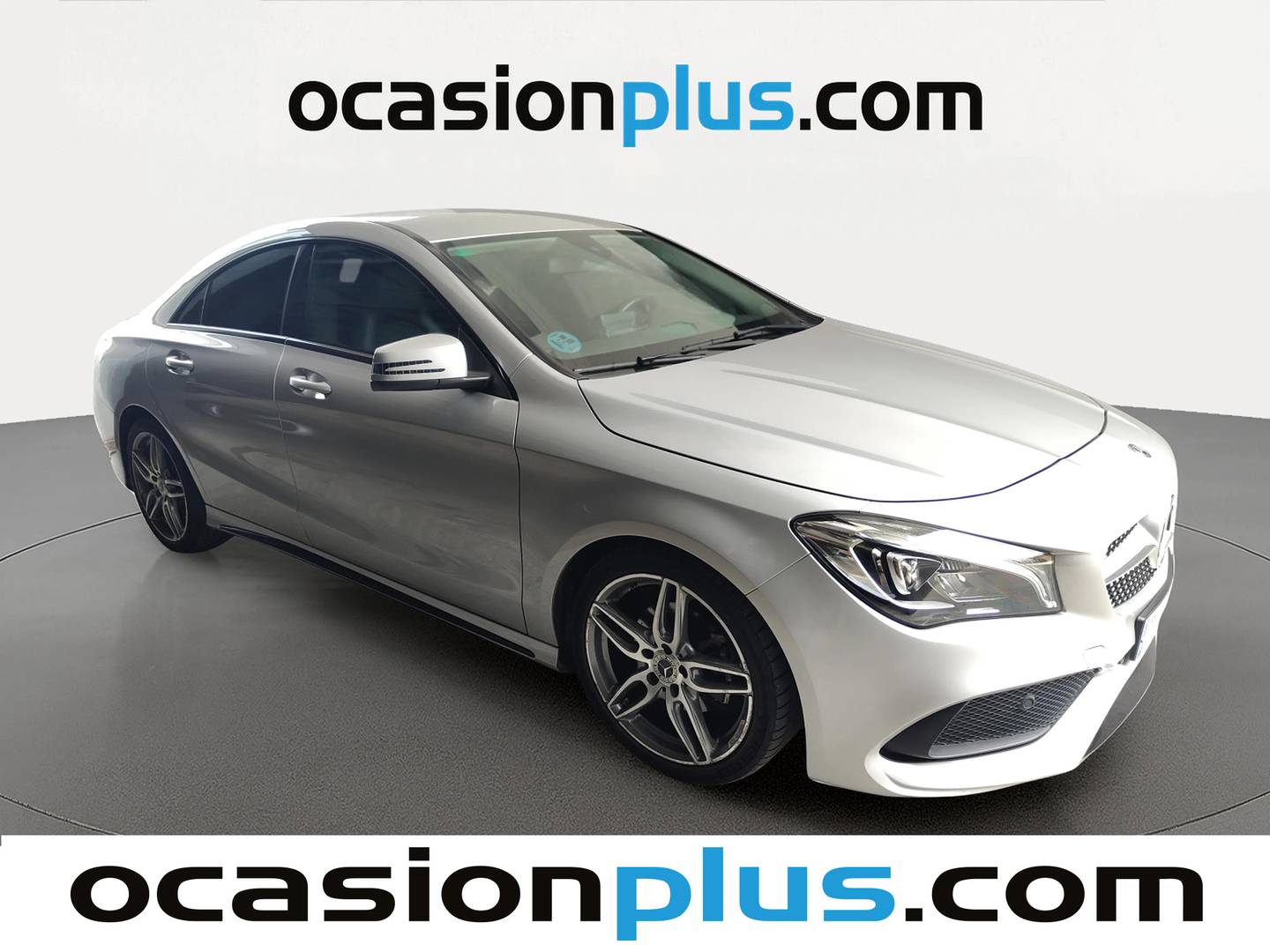 Foto delantera Mercedes CLA Mercedes CLA 180 (122 CV) izquierda