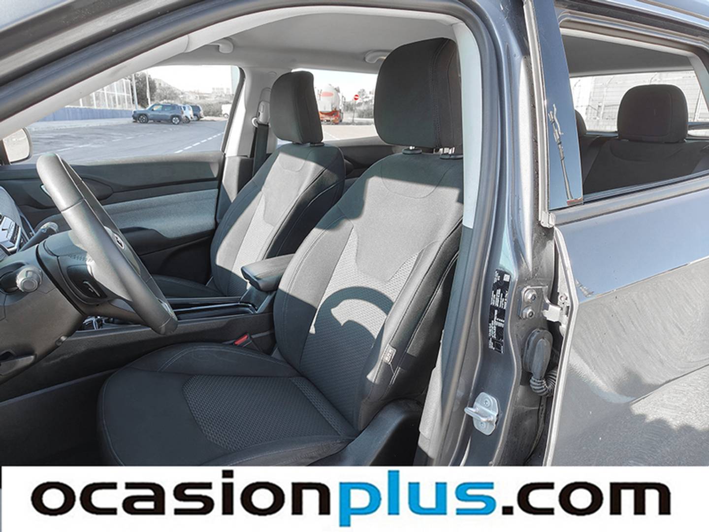 Foto Jeep Compass Jeep Compass 1.3 Gse T4 Longitude FWD MT (130 CV)