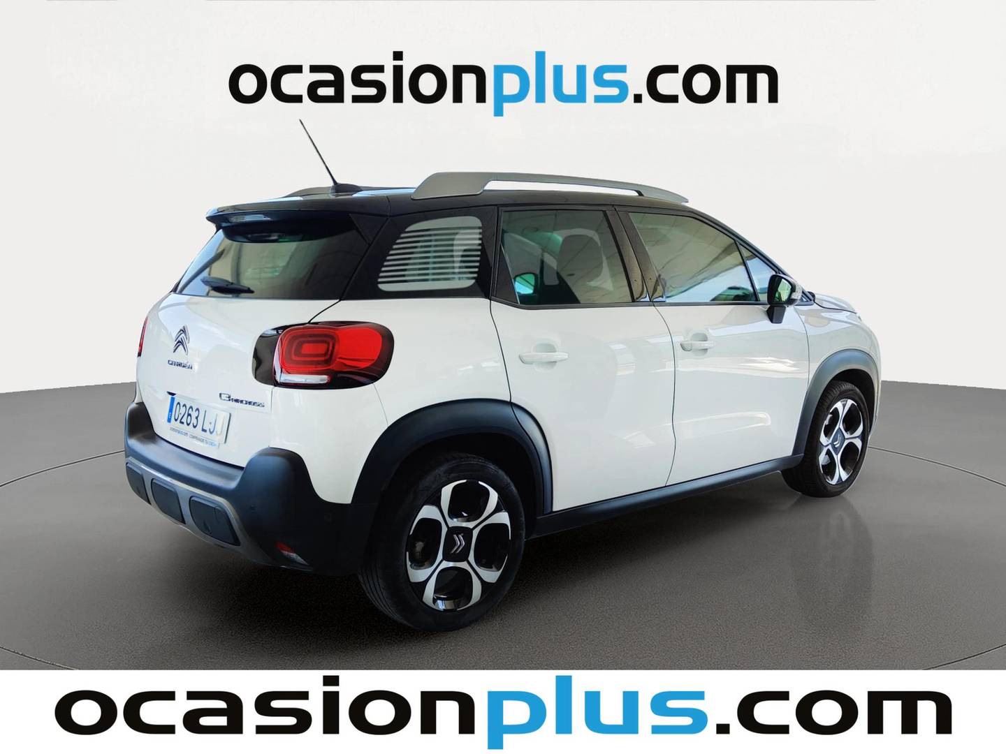 Foto trasera Citroën C3 Aircross Citroën C3 Aircross PureTech 110 S&S Shine (110 CV) derecha