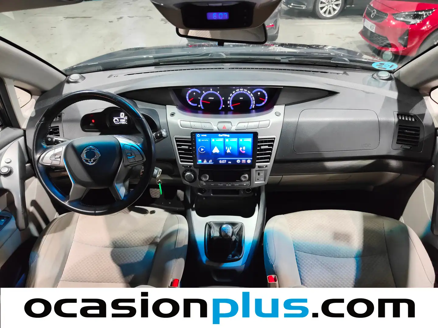 Foto SsangYong Rodius Ssangyong Rodius D22T Premium (178 CV) 7 Plazas