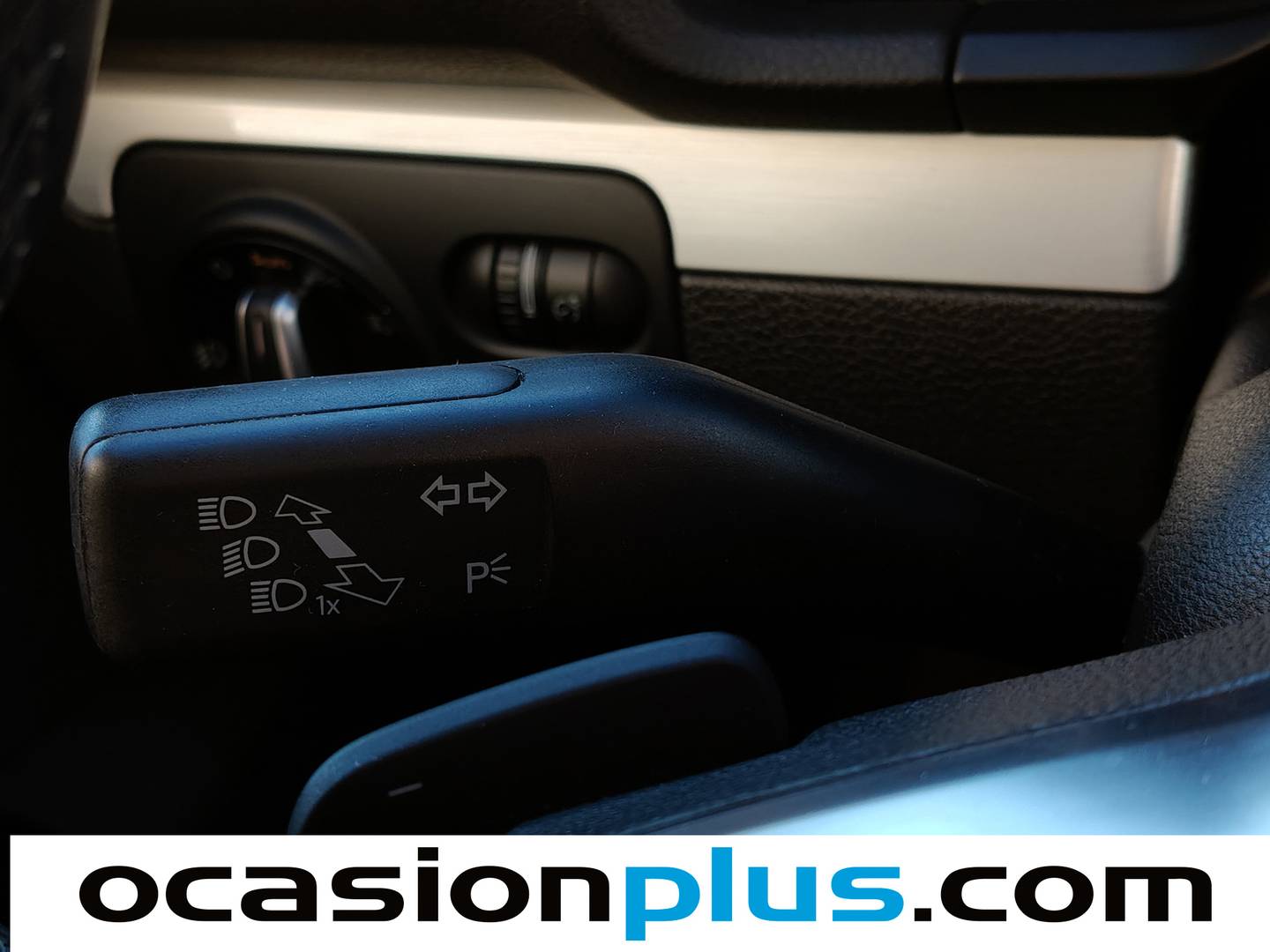 Foto Volkswagen Scirocco Volkswagen Scirocco R-Line 2.0 TSI BMT (180 CV) DSG