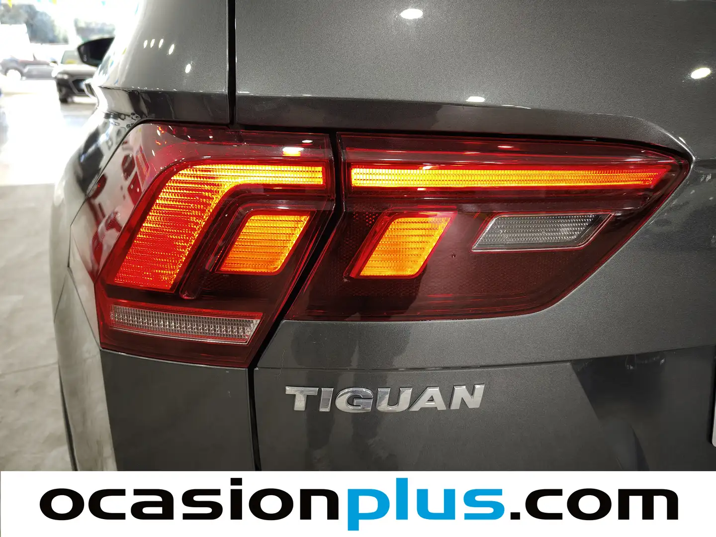 Foto Volkswagen Tiguan Volkswagen Tiguan Advance 1.5 TSI (150 CV) Pack R Line