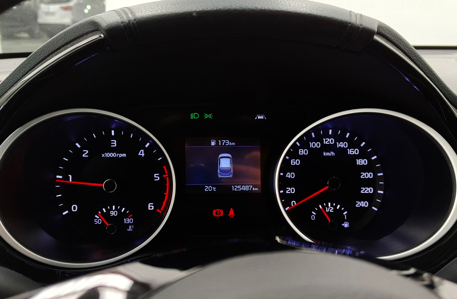 Kia Ceed 1.6 CRDi Tech - foto 26