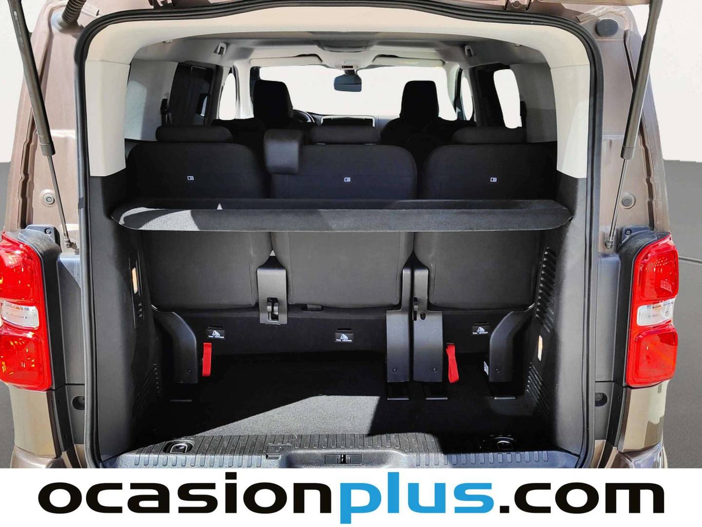 Foto Toyota Proace Verso Toyota Proace Verso 2.0D Family Advance L1 (150 CV) 8 Plazas siete plazas