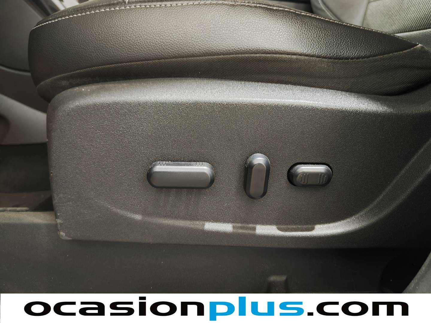 Ford Kuga Ford Kuga 2.0 TDCI S&S Titanium 4x2 (120 CV) manual