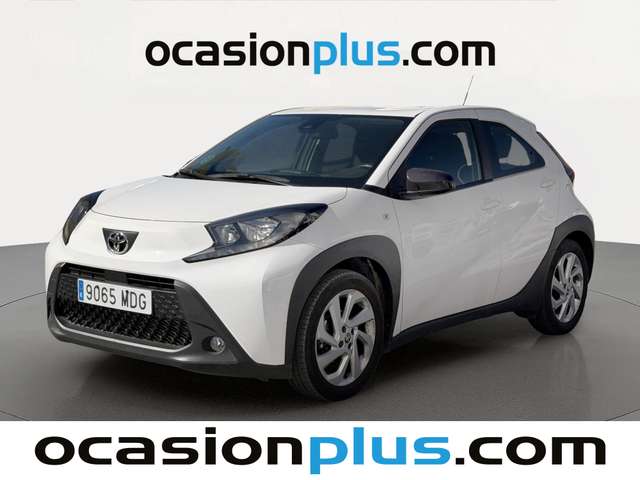Toyota Aygo X Cross 1.0 VVT-I Play (72 CV) de segunda mano