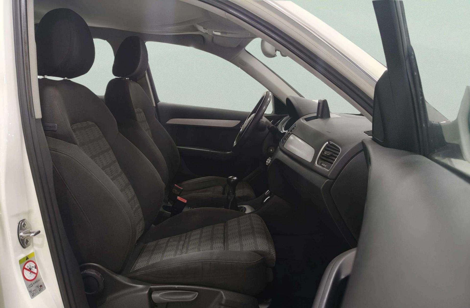 Audi Q3 Advanced 2.0 TDI - foto 15