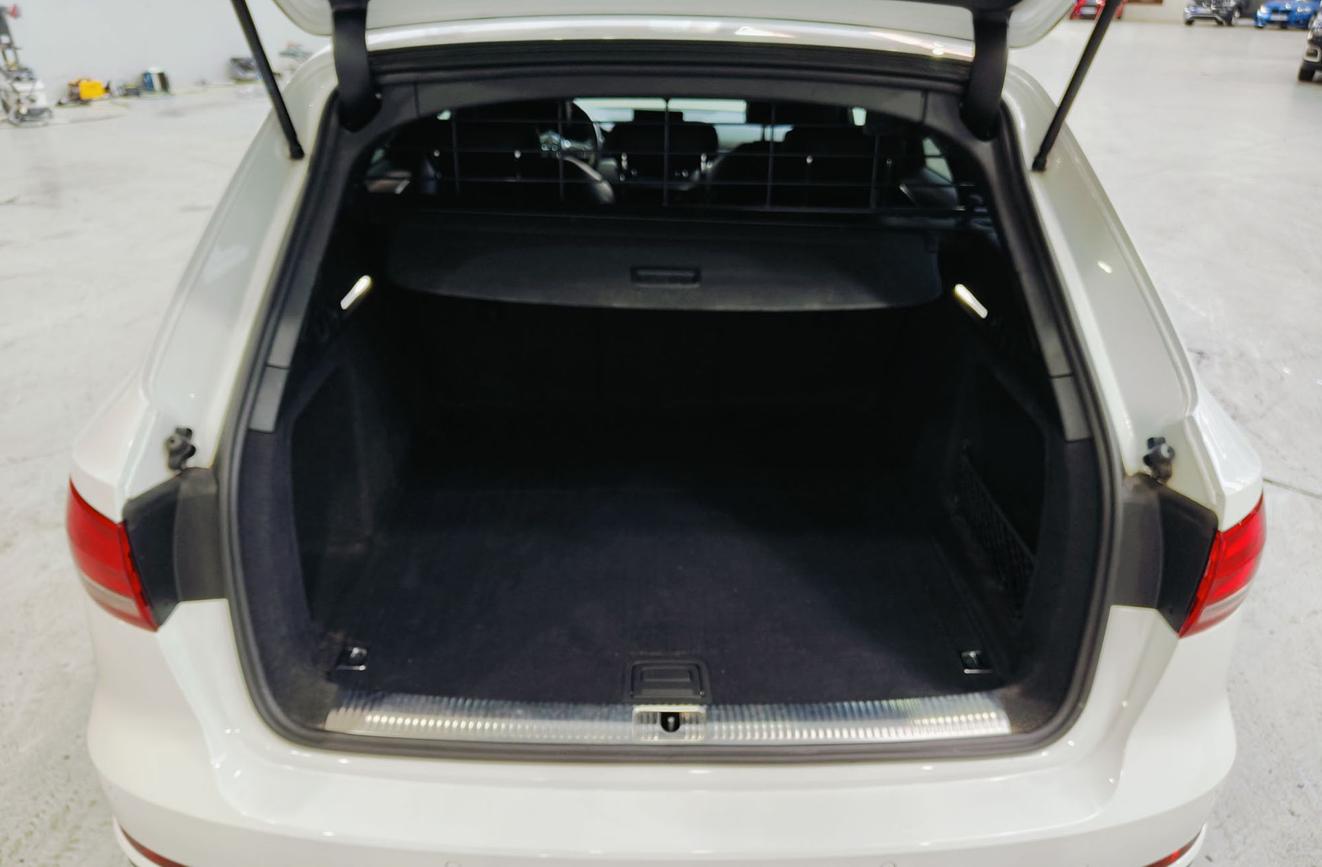 Audi A4 Avant S line 2.0 TDI S tronic - foto 16