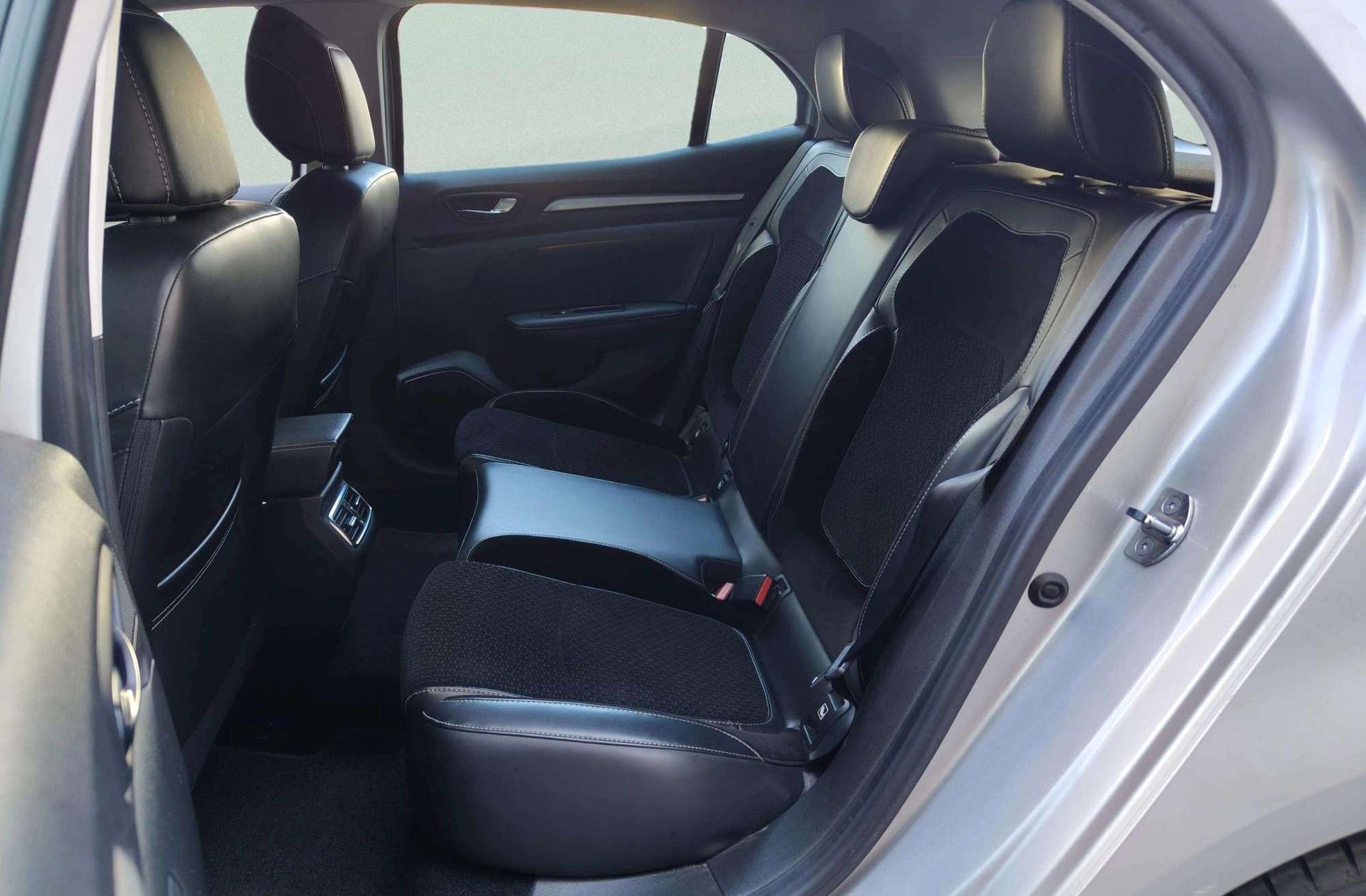 Renault Mégane Zen Energy TCe - foto 13