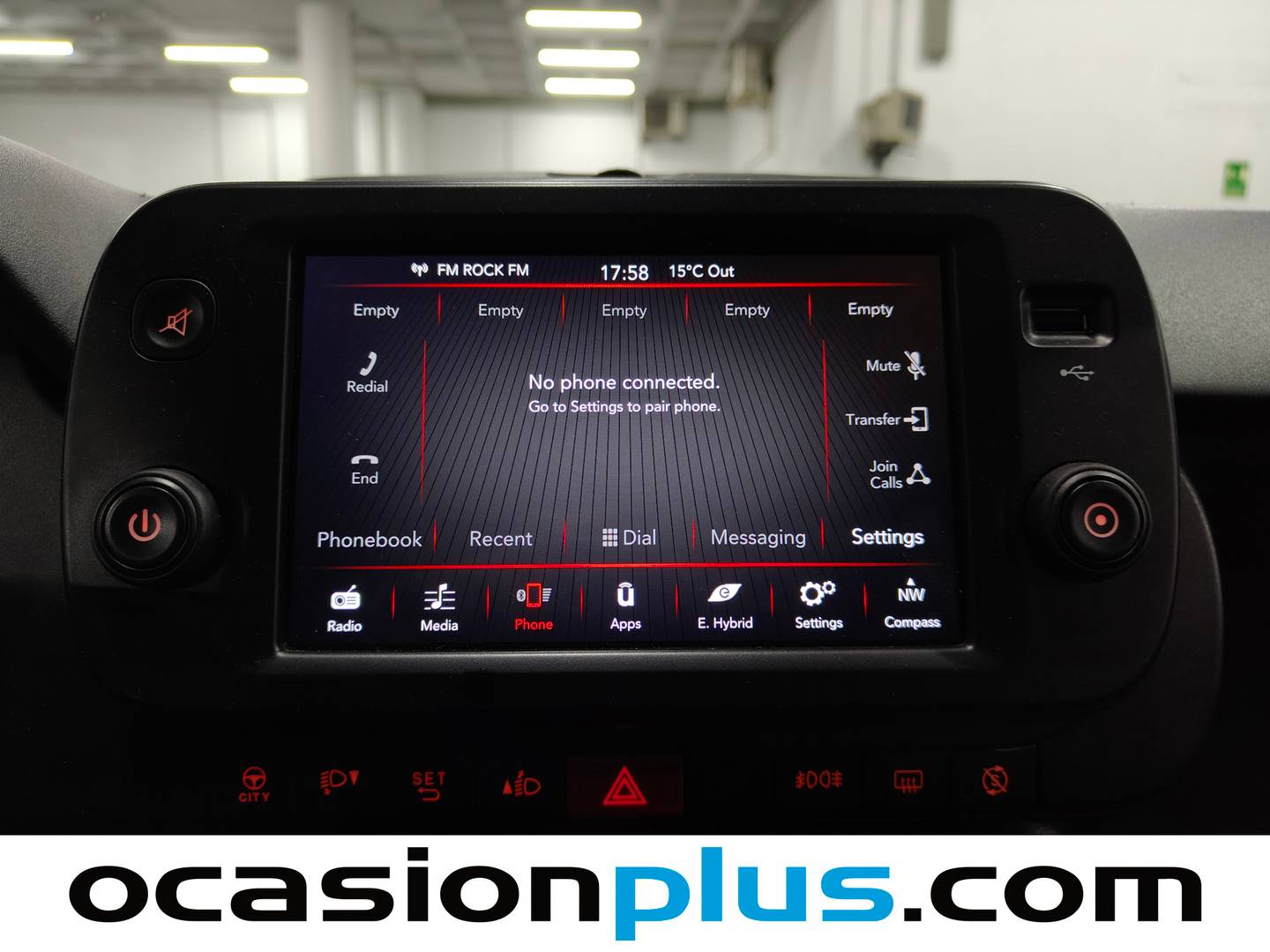 Extras y acabados del Fiat Panda Fiat Panda 1.0 Hybrid Gse Red (70 CV)